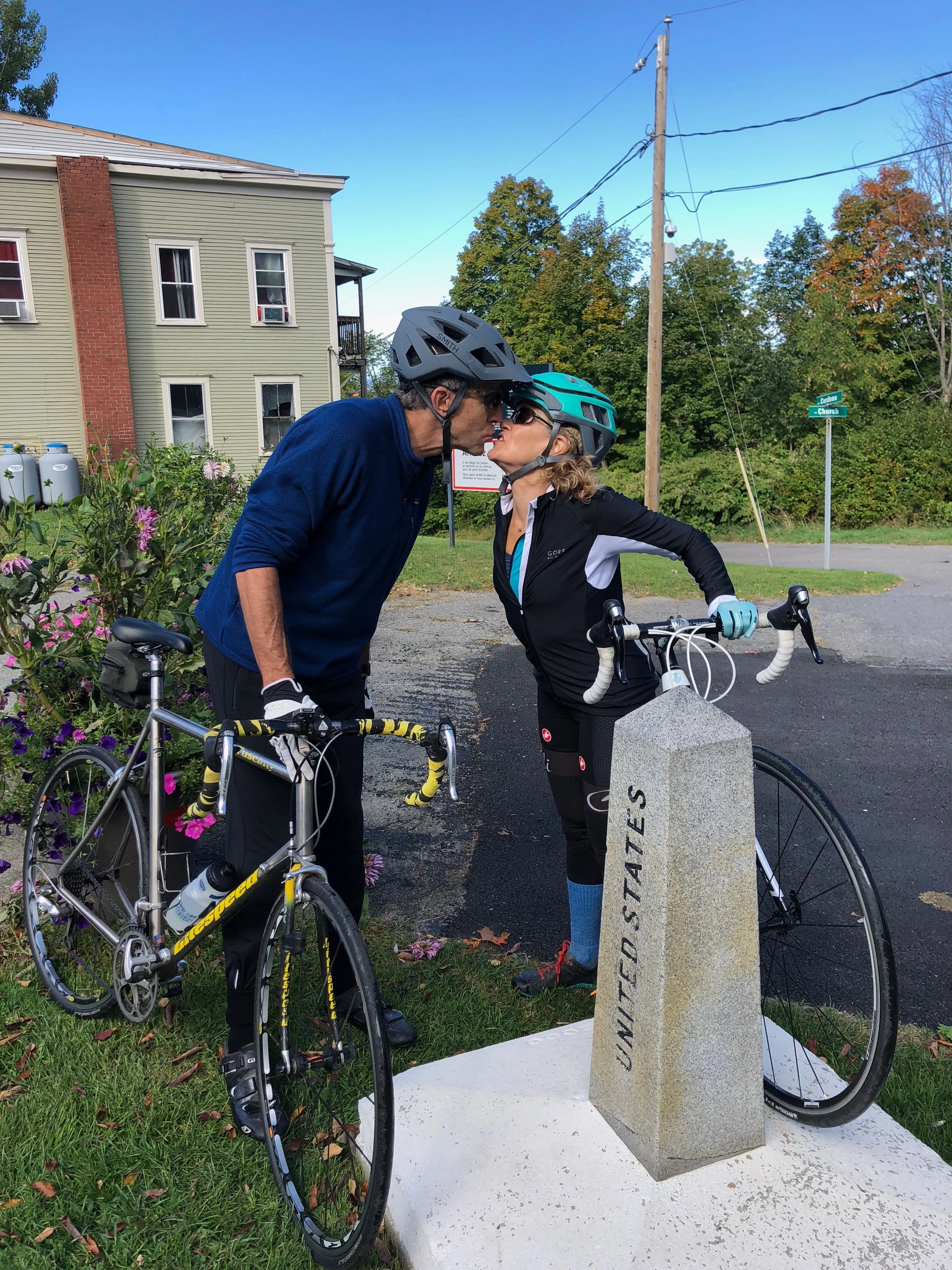 Kissing from Canada. Hey Trump! How ‘bout a little more of this at our borders?