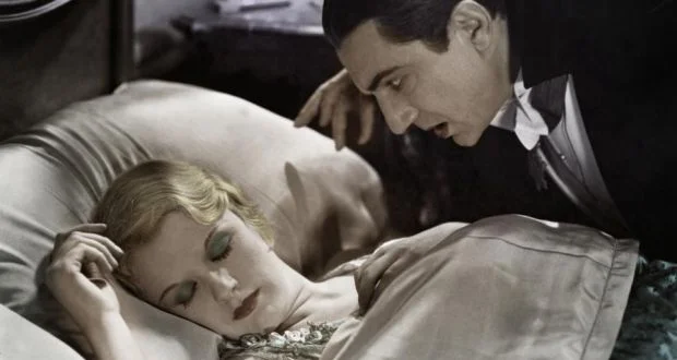 Bela Lugosi and Helen Chandler in Dracula (1931, Universal)