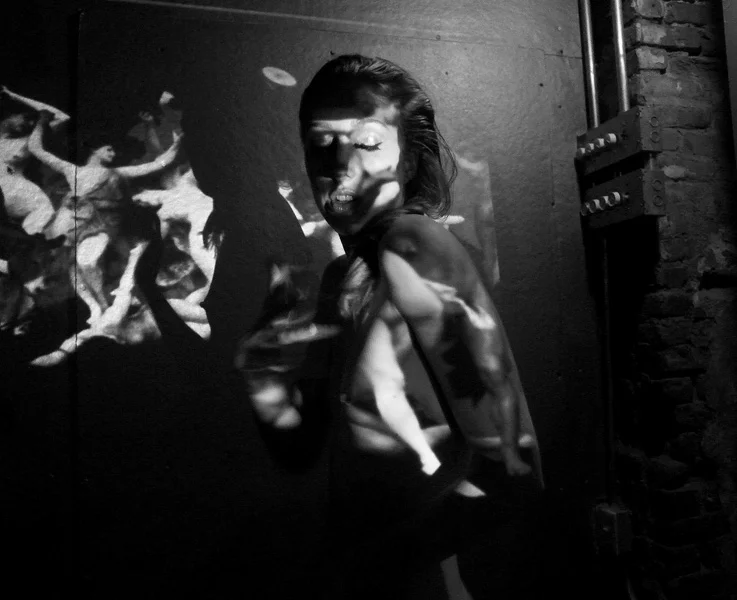 juliane-eltings-poussin-nublu-new-york-2010_10861364156_o.jpg
