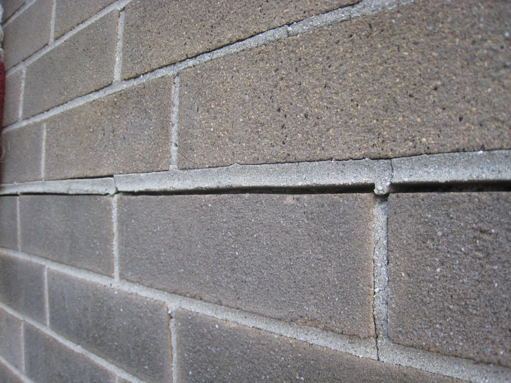 4-BEFORE-AlbertGoodman-BrickDamage-1024x768.jpg