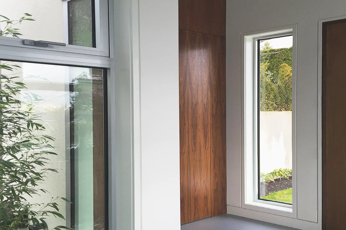 Dundarave Entry Detail.jpg