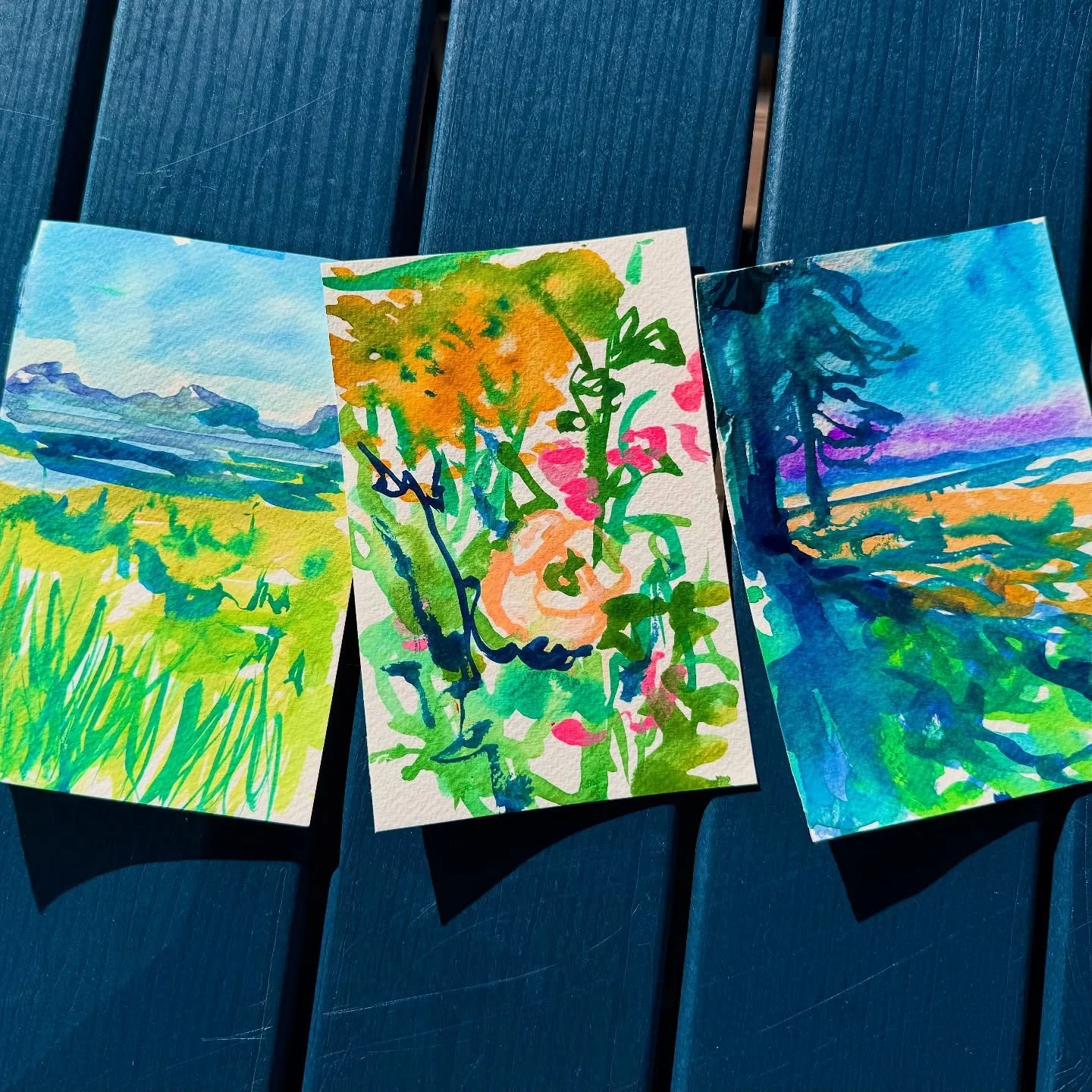 Untethered from the world for a few days with family in Lake Tahoe 🏊&zwj;♀️⛰️ Still finding a bit of time to paint 🙌🏼🎨

#mollyalexart #watercolorpainting #laketahoe #originalartwork #southlaketahoe #laketahoecalifornia