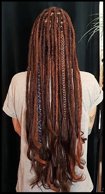 Dreadlocks - Sara