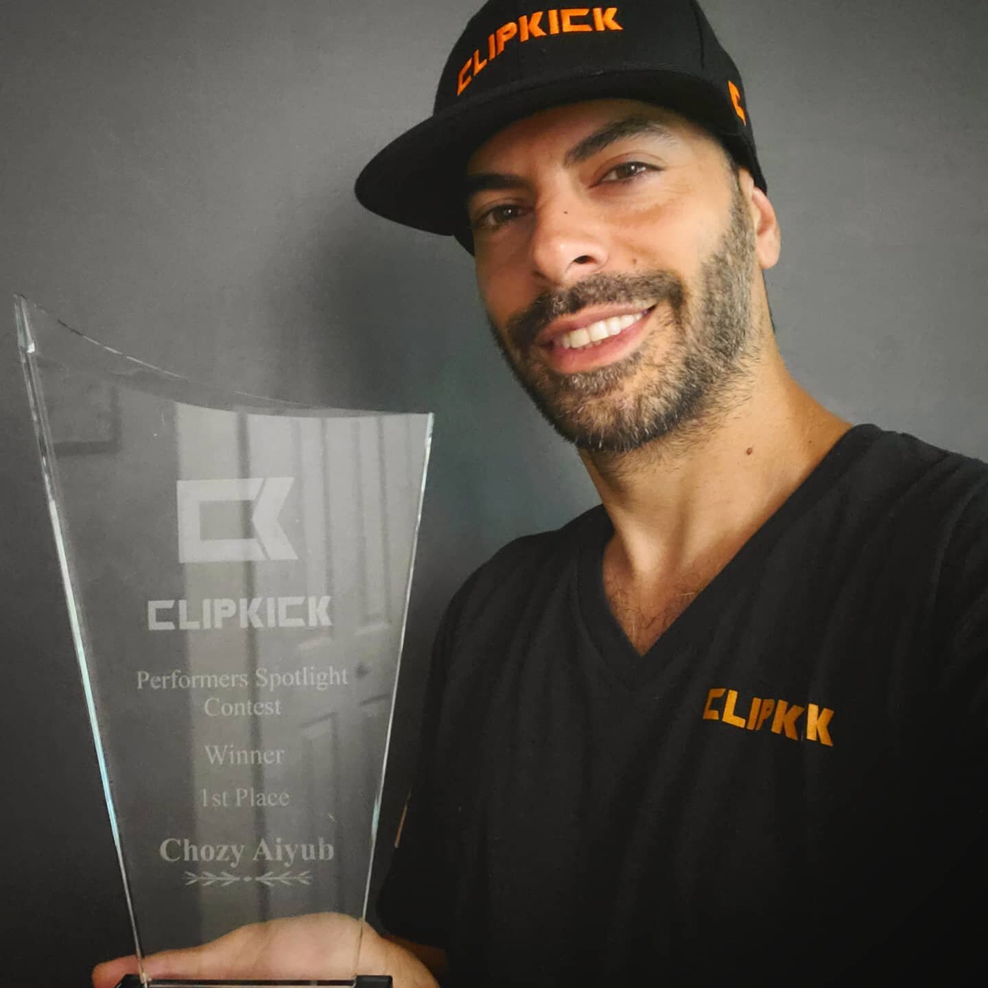 Thank you @clipkick.tv for the trophy and the swag. What an amazing thing you are doing with your platform. Had a great time meeting with you all and looking forward to linking back up again soon.
#clipkick #swag #trophy