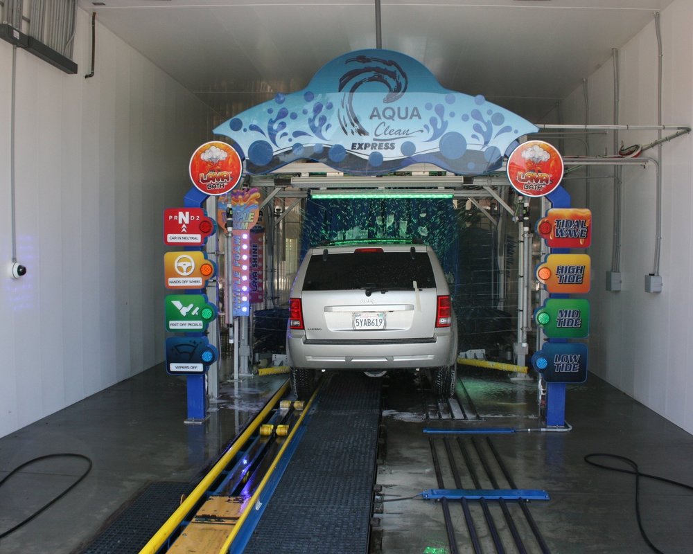 Aqua Clean Car Wash Deluxe Hand Car Wash Express Wash Express Lube Oil Changes San Diego Chula Vista La Mesa