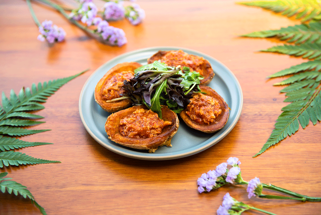  Chilli Crab Potato Skins (4pc) 