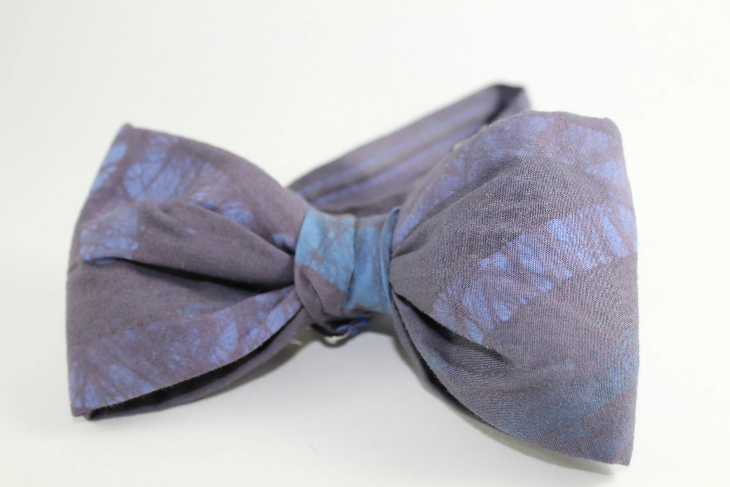 Lavenberry Bow Tie
