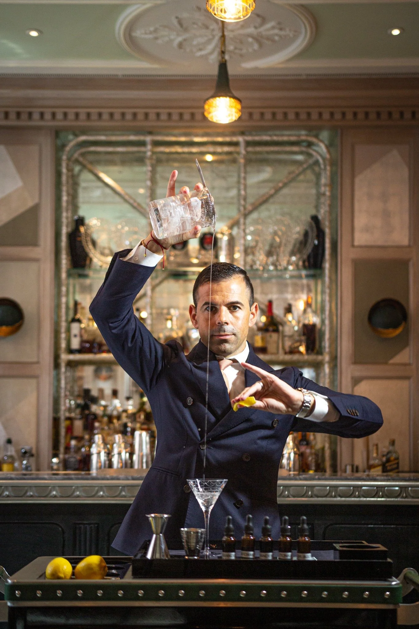 WELTBESTE BAR GASTIERT IN DER ZÜRICHER BAR AM WASSER