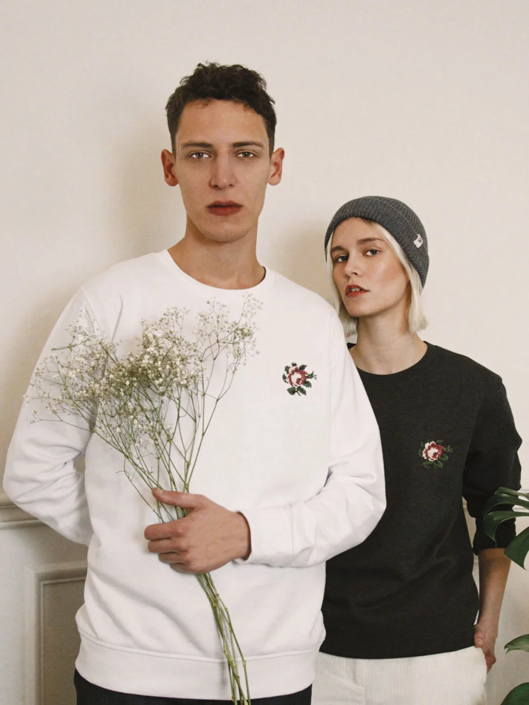 sweat-rose-blanc-gris-johnnyromance.jpg