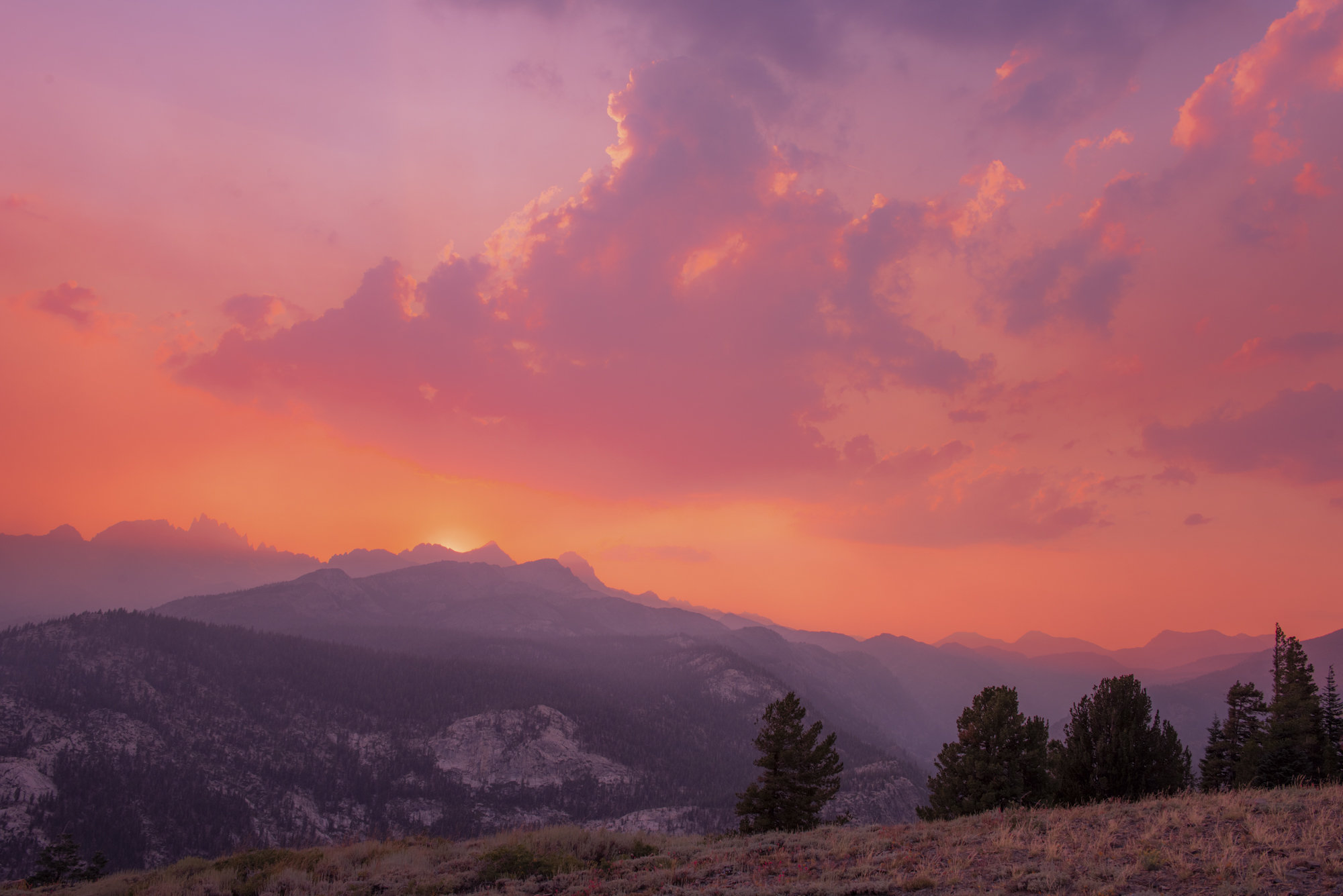 Mammoth sunset 9-2018 clouds -1.jpg