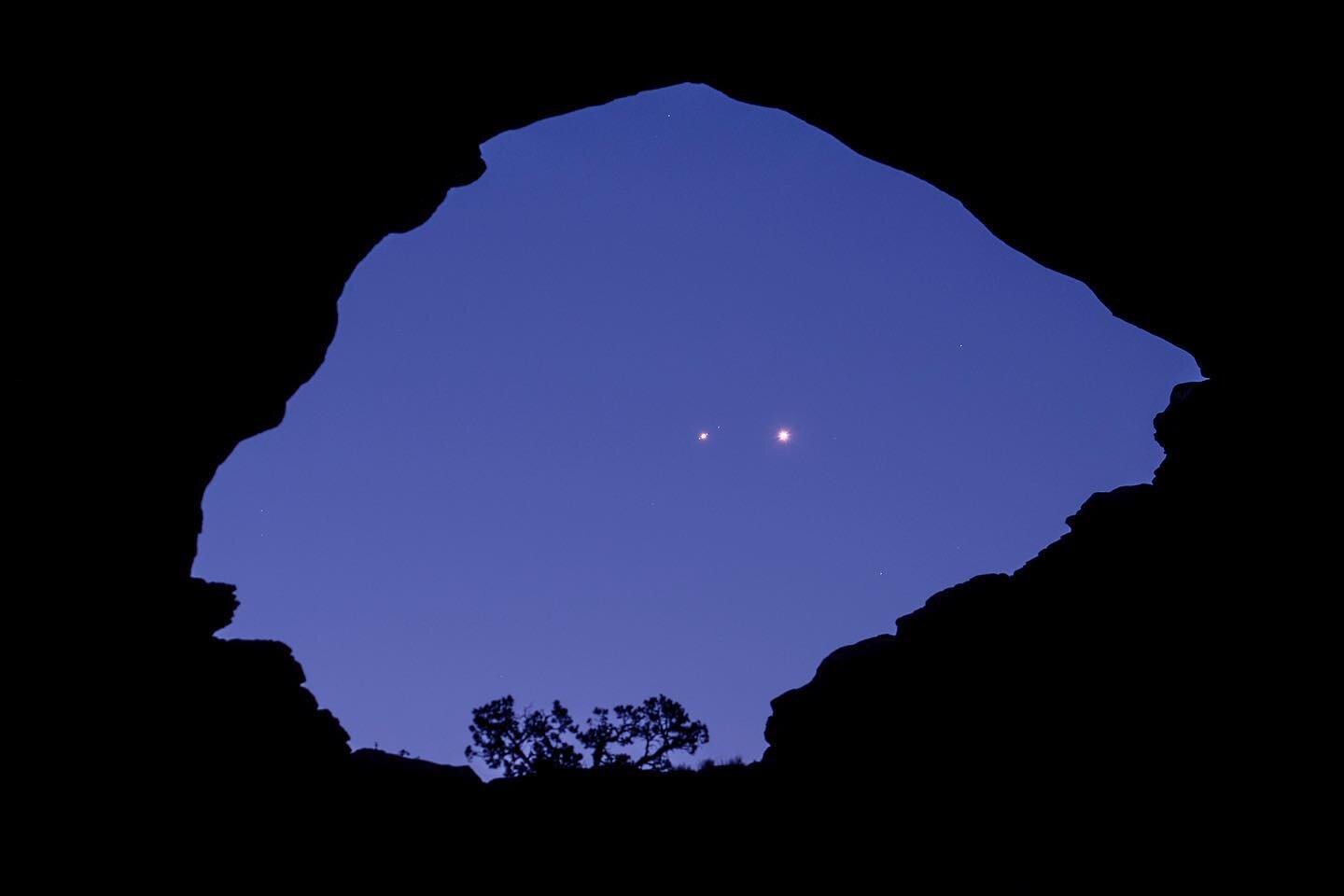 Serendipity knocks - I was aware of the Jupiter/Venus planetary conjunction of April 30, but thought I would miss it owing to the massive rock arch blocking my morning view to the east. I had just finished an all-night imaging session in Arches Natio