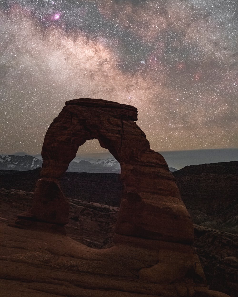 &ldquo;How to Photograph the Milky Way&rdquo; free 30-minute webinar, 8 pm CDT Wednesday, 5/25 (0100 UTC 26/5/2022). Learn when and how to capture epic shots of everyone&rsquo;s favorite night sky subject! We&rsquo;re right on the cusp of prime Milky