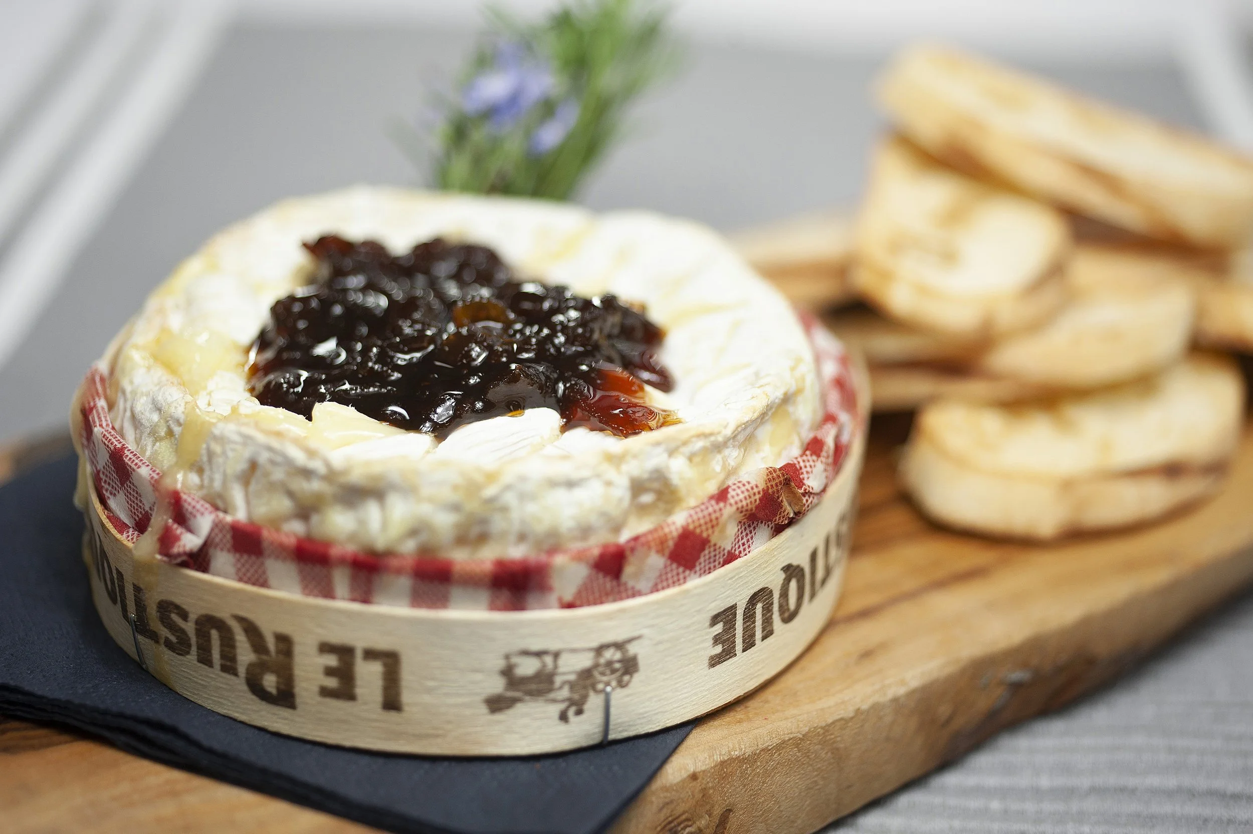 Camambert juust kiirahjus