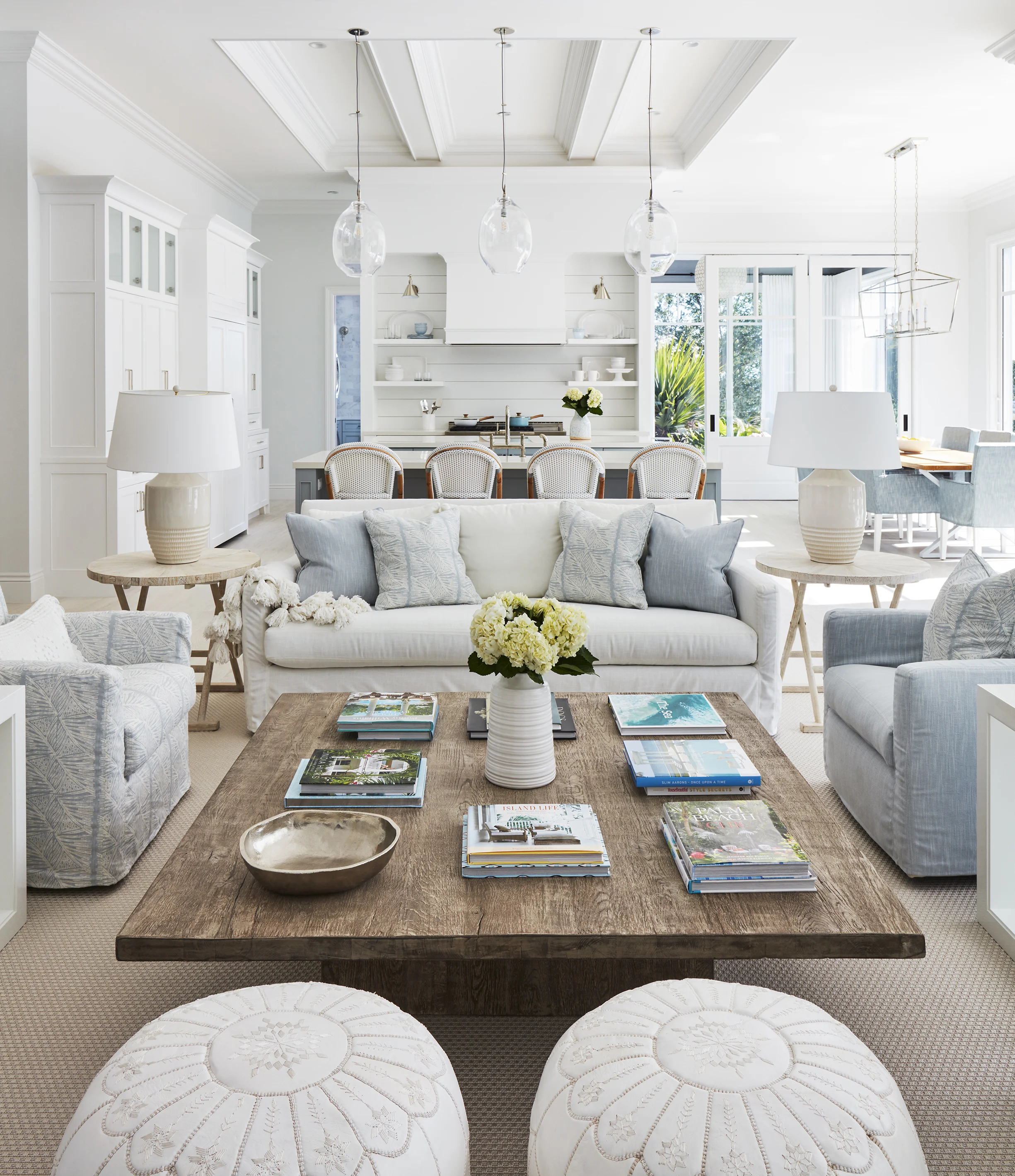 GREAT ROOM resized to 20M.jpg