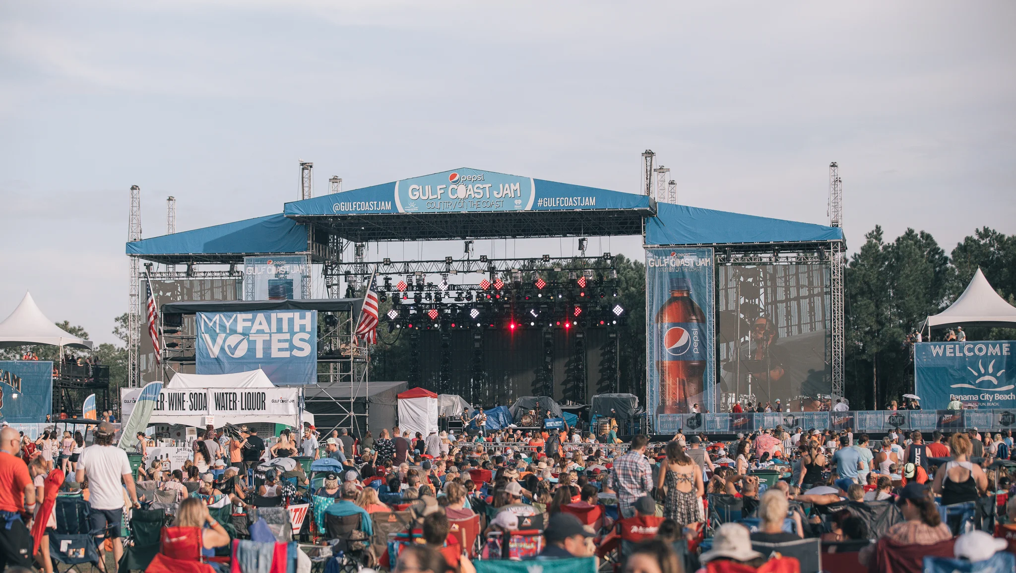 DRAKE WHITE