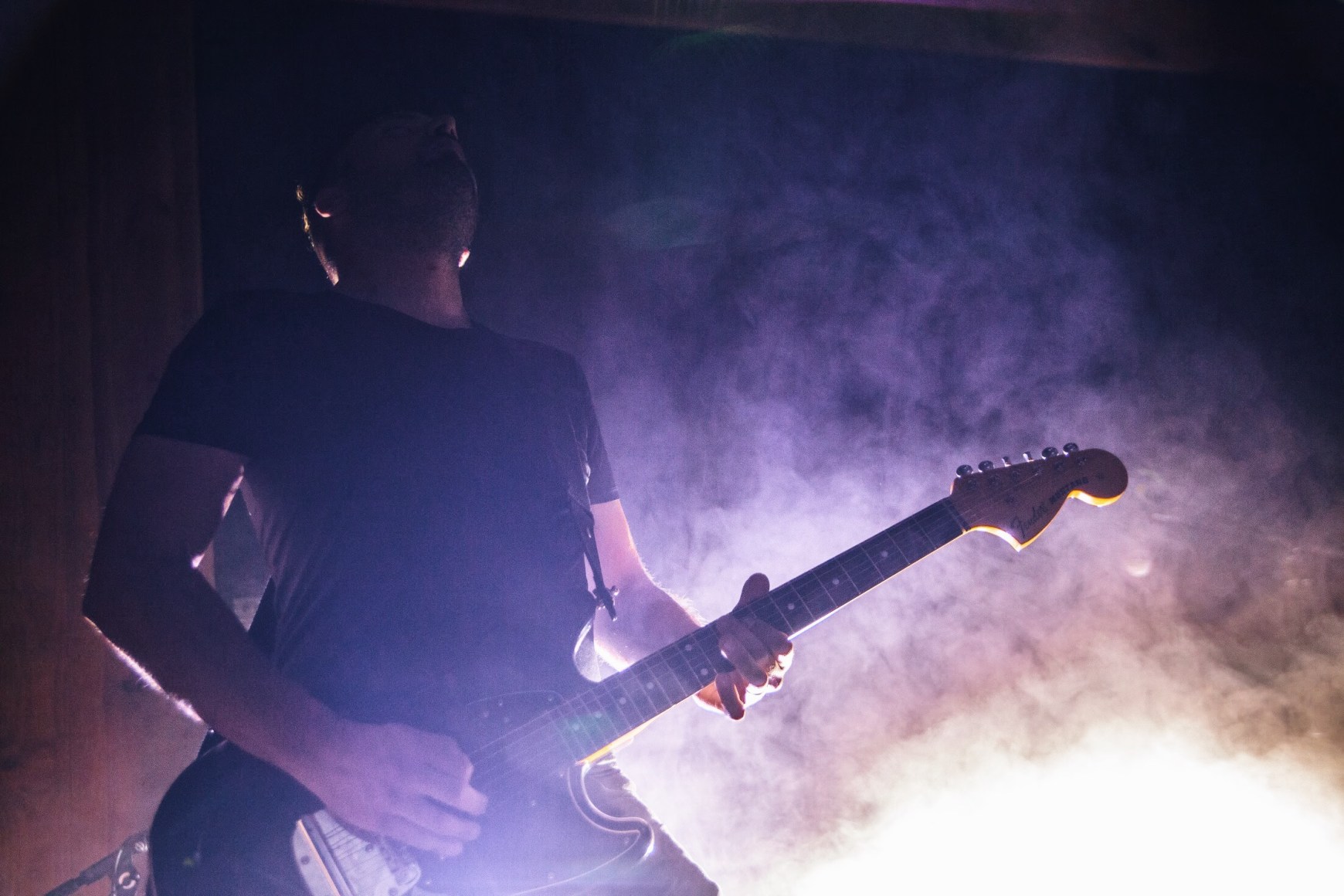 Sannhet performing at Barracuda in Austin, TX.