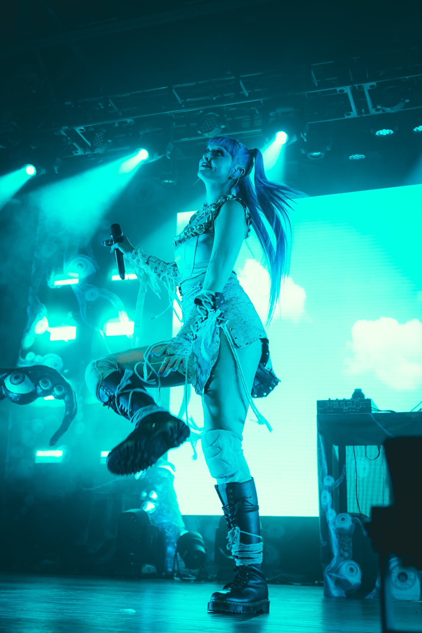 ASHNIKKO AT THE FILLMORE IN PHILADELPHIA — CONTENT