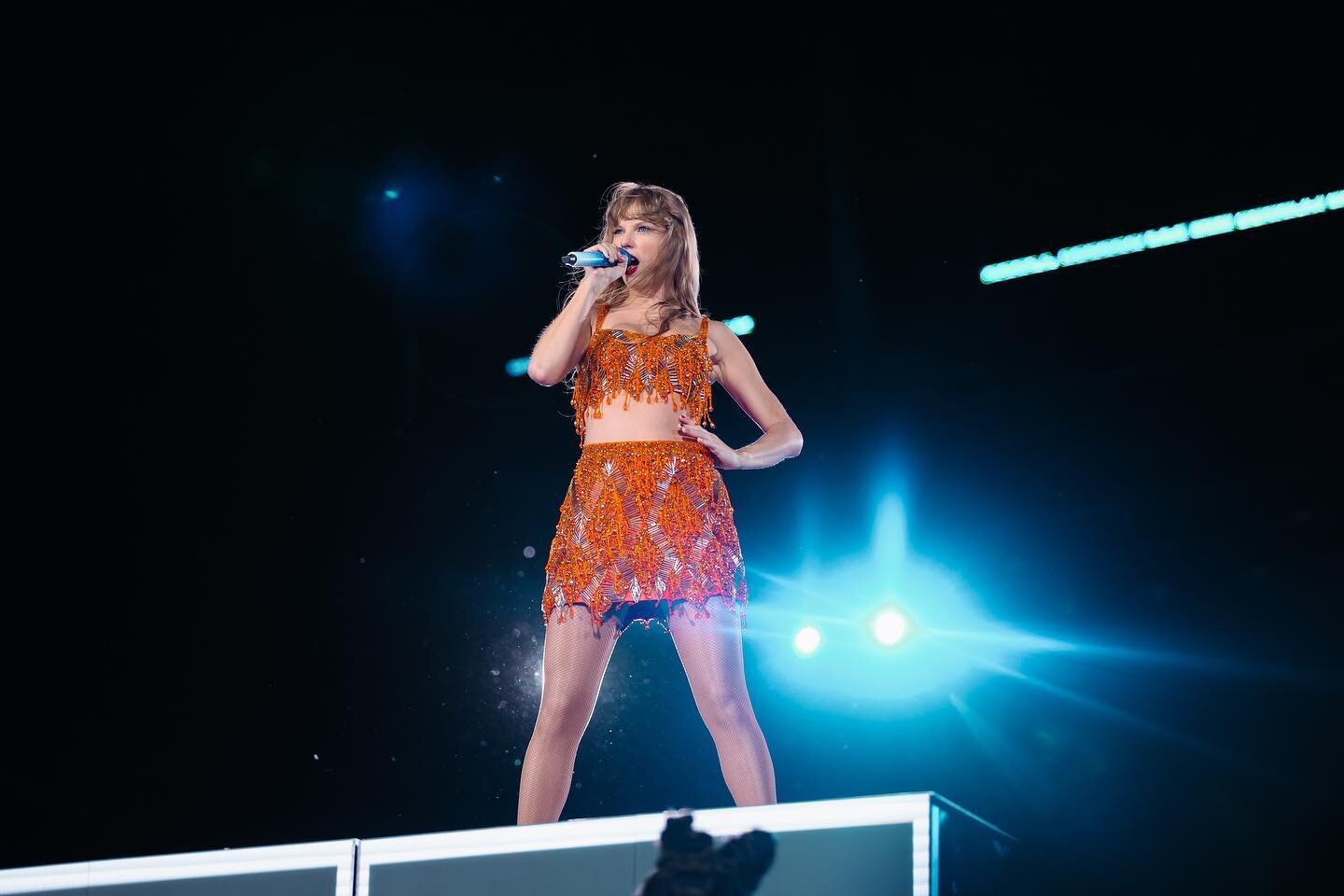 Feeling nostalgic or simply just can&rsquo;t wait for @taylorswift&rsquo;s &ldquo;The Eras&rdquo; tour? Then head over to our site now to read our review of this tour from the third night in Philly at Lincoln Financial Field!

Link in bio!

✏️: @nico