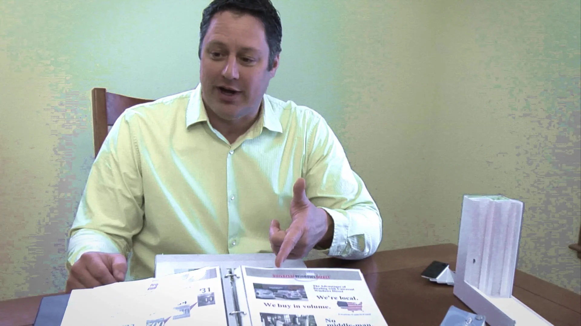 BROLL_UWD_steve meeting_12.00min 0045.jpg