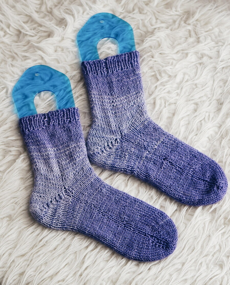 Basic Bed Socks with Paintbox Yarns Socks — Little Things Blogged