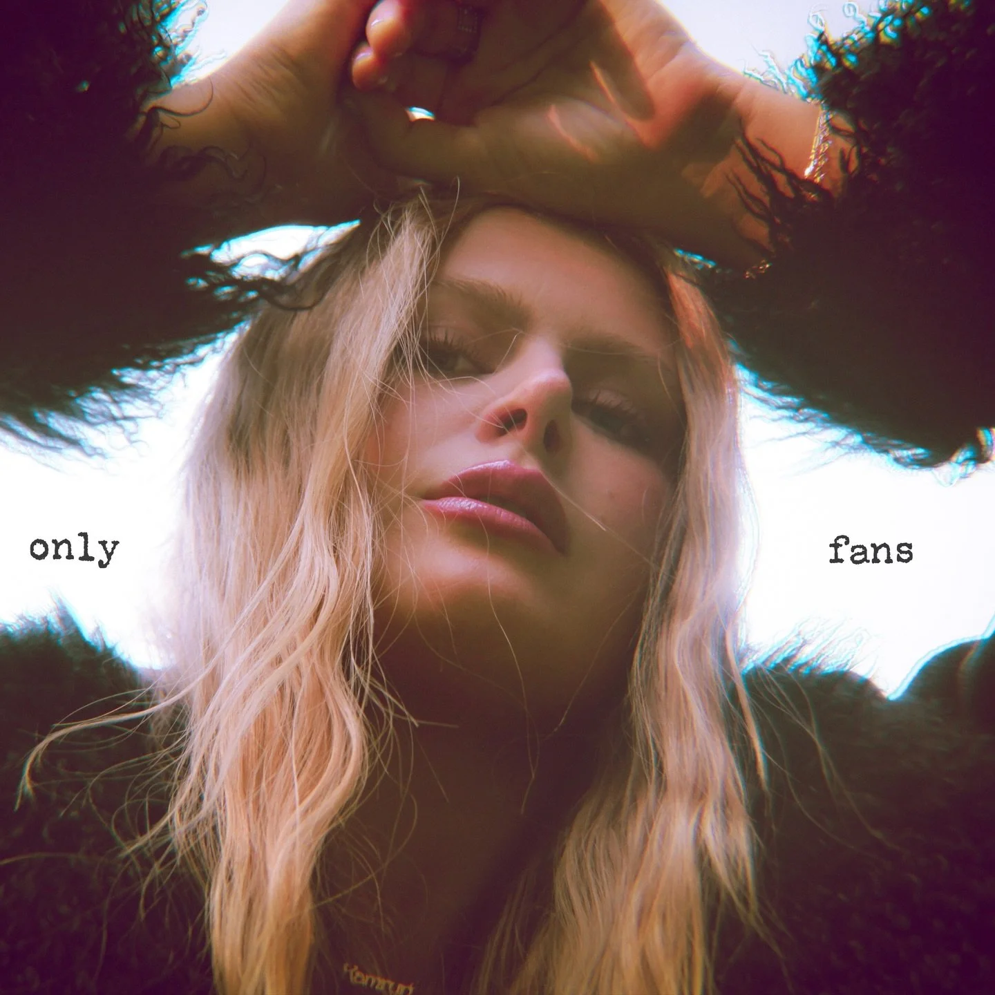 &ldquo;Only Fans&rdquo; out now! 🩵🫶⭐️

produced, mixed, &amp; mastered by: @aronrosing_ 
photography &amp; graphic by: @olivia.levinson 
written by me, @aronrosing_ , &amp; @therocc ✨