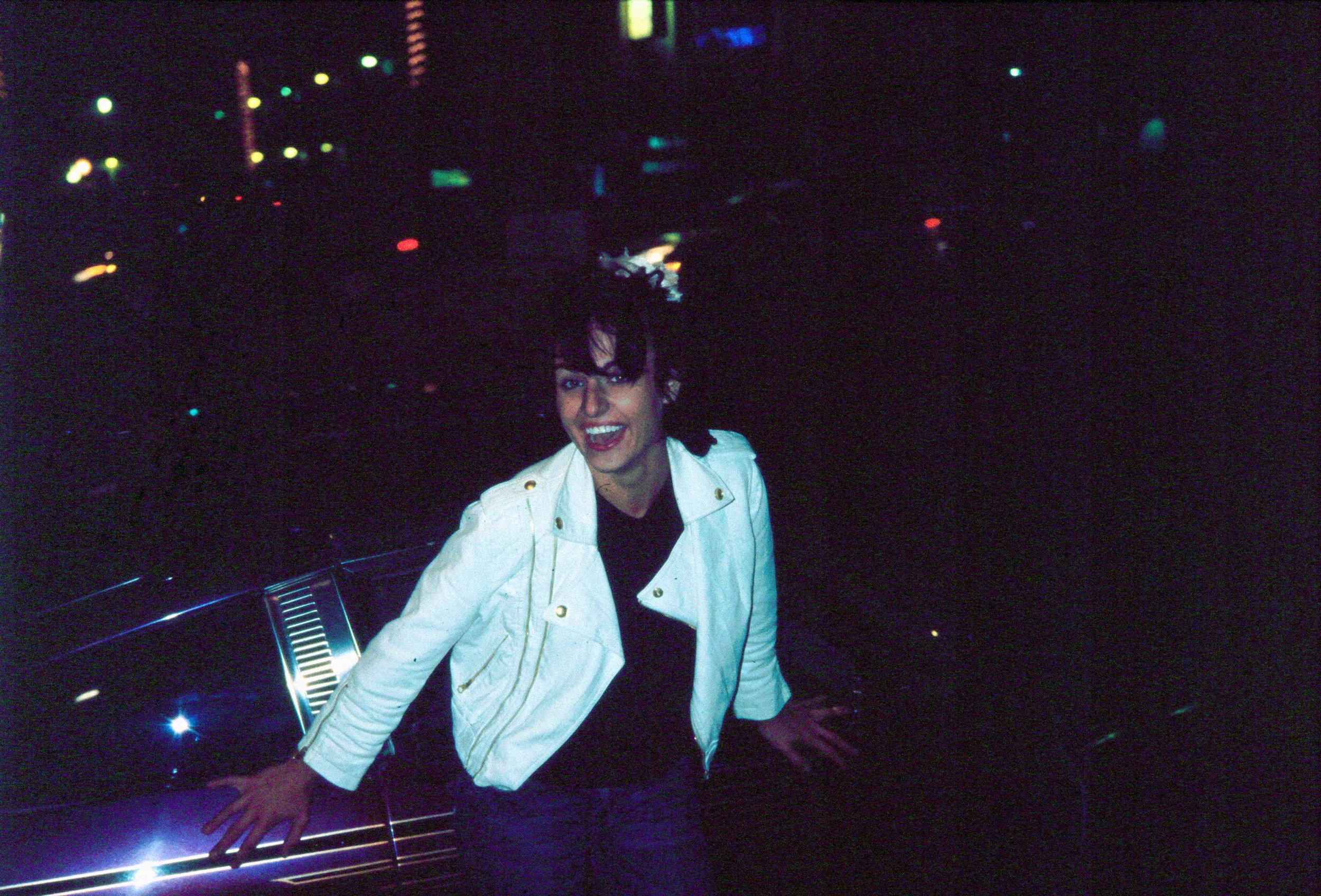 Image001.jpg