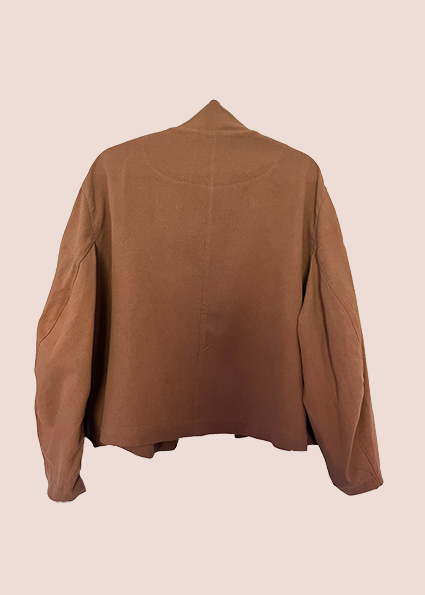JEANcropped oranssi taka.png