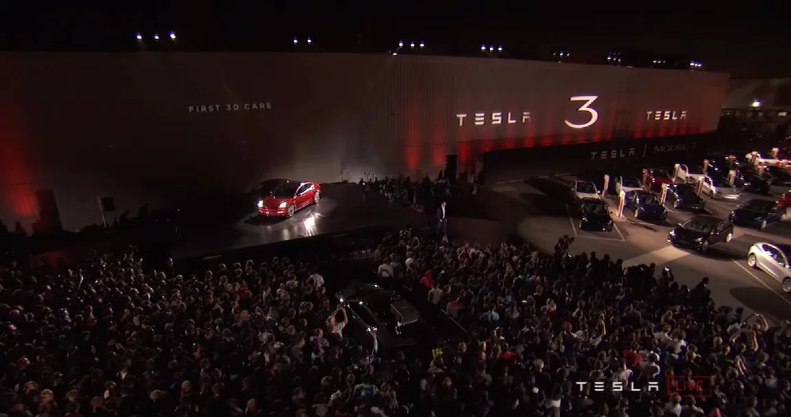 PORTFOLIO_Model3Handoff3.jpg