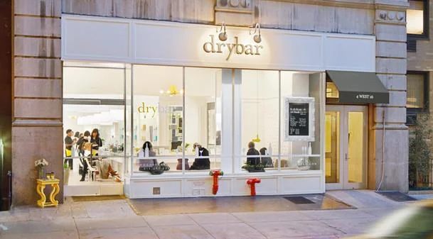 As Drybar moves in, life at 111 Murray now comes with fringe benefits