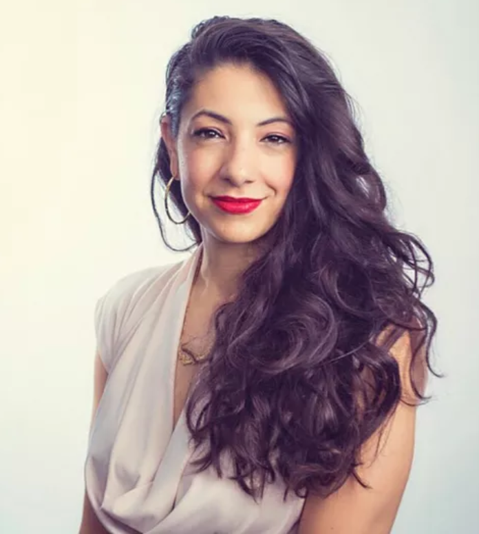 DR. MAYTHA ALHASSENJOURNALIST &amp; POET