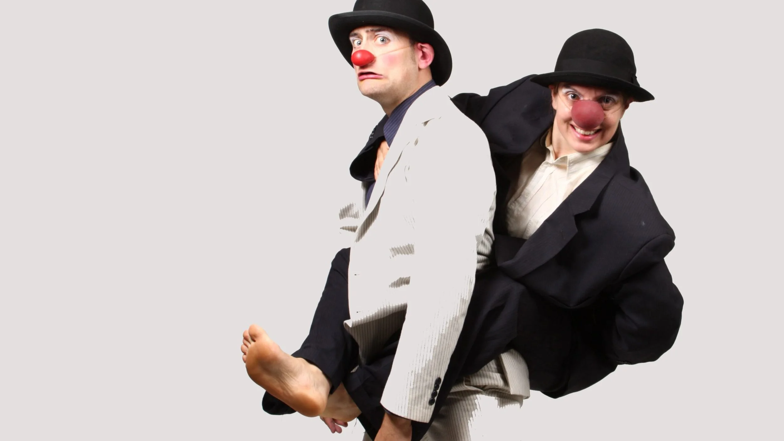 Grand Salto Theatre releases 5 videos: "BeeBo and Bop at Home"