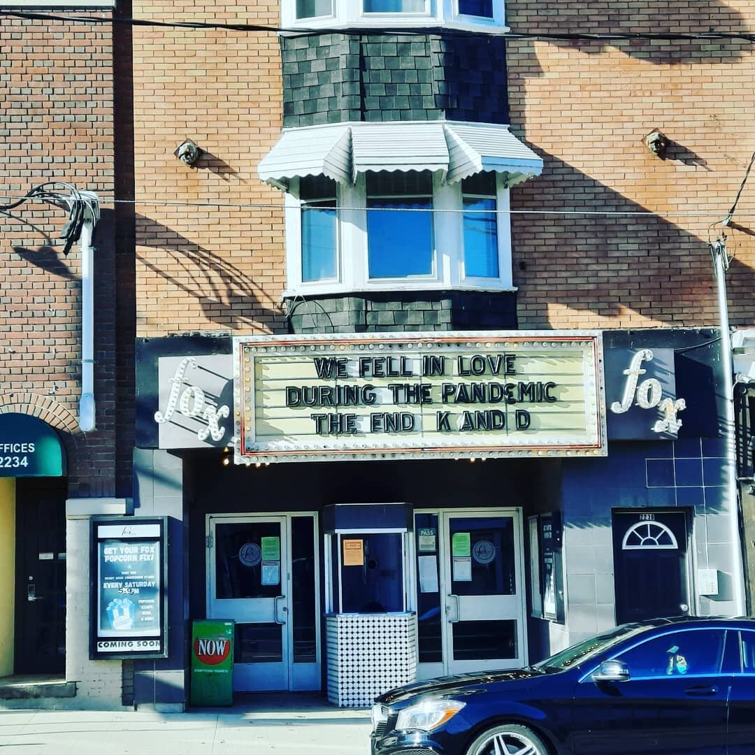 The cutest sign yet on the @foxtheatre marquee. #whatdoesthefoxsay