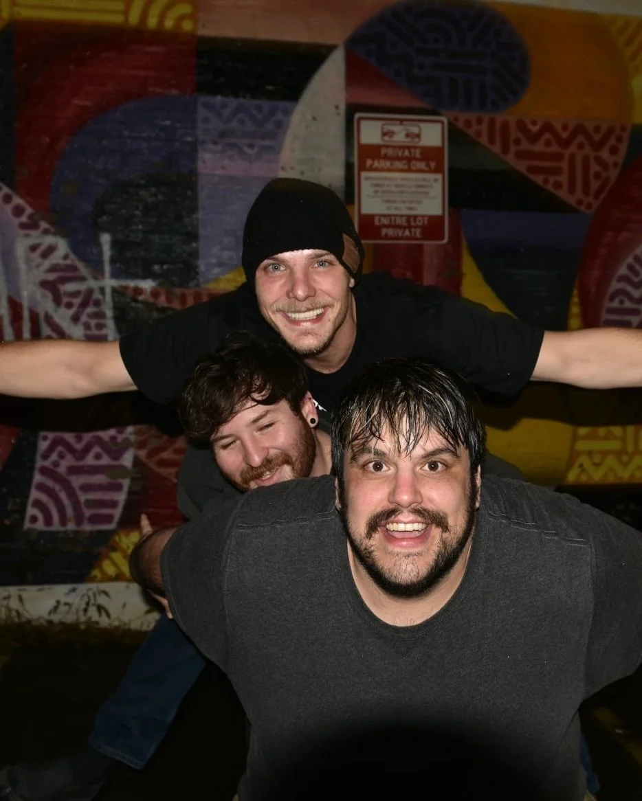 Big news for people who love emo music

@dearmaryanne + @seethroughperson + @arcadia_grey + @prettybitter.mp3 at Ukie on March 5. Onsale Friday at 12pm!