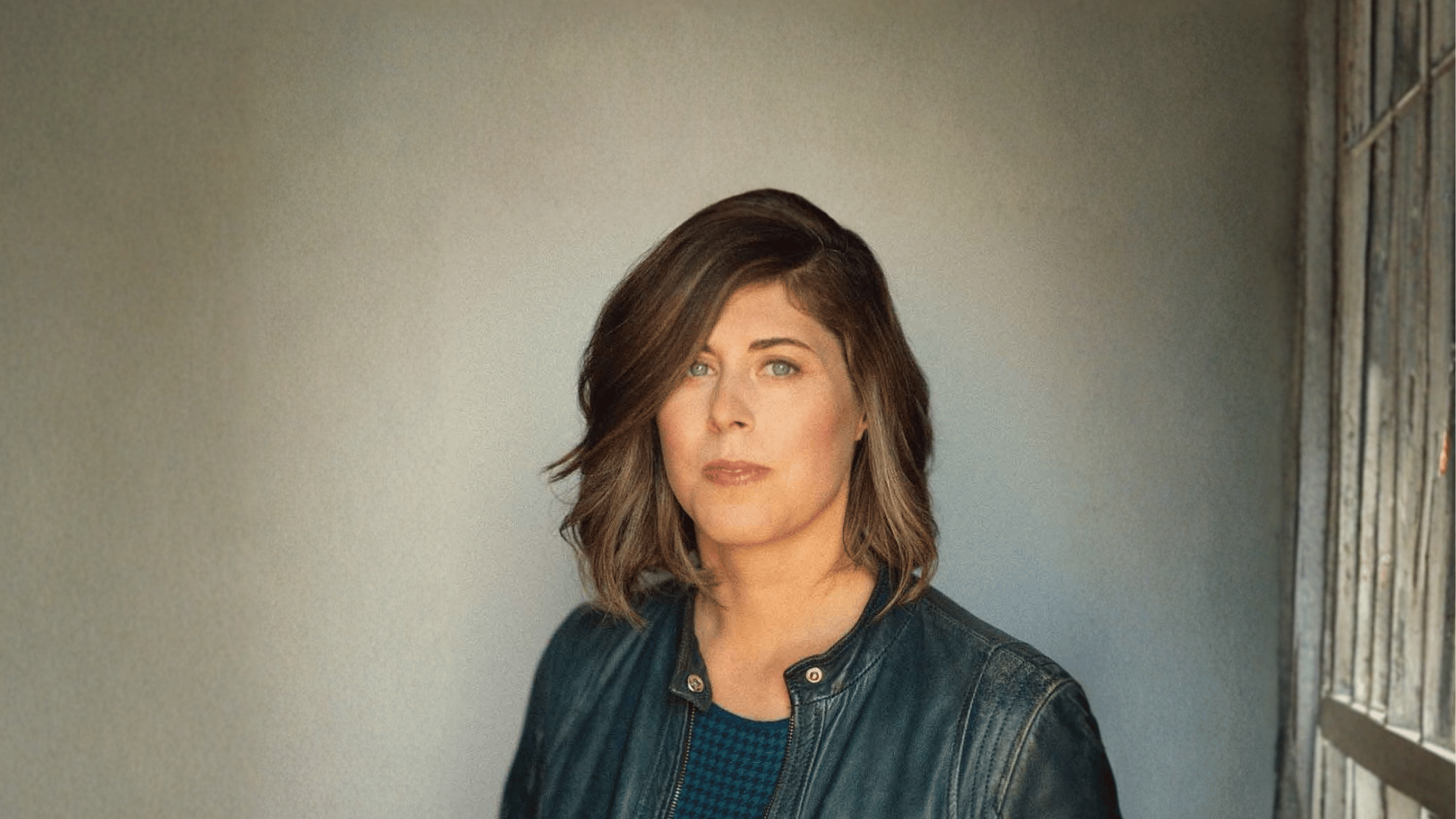 Strengthen Your Narrative Drive with Ashley Kalagian Blunt 