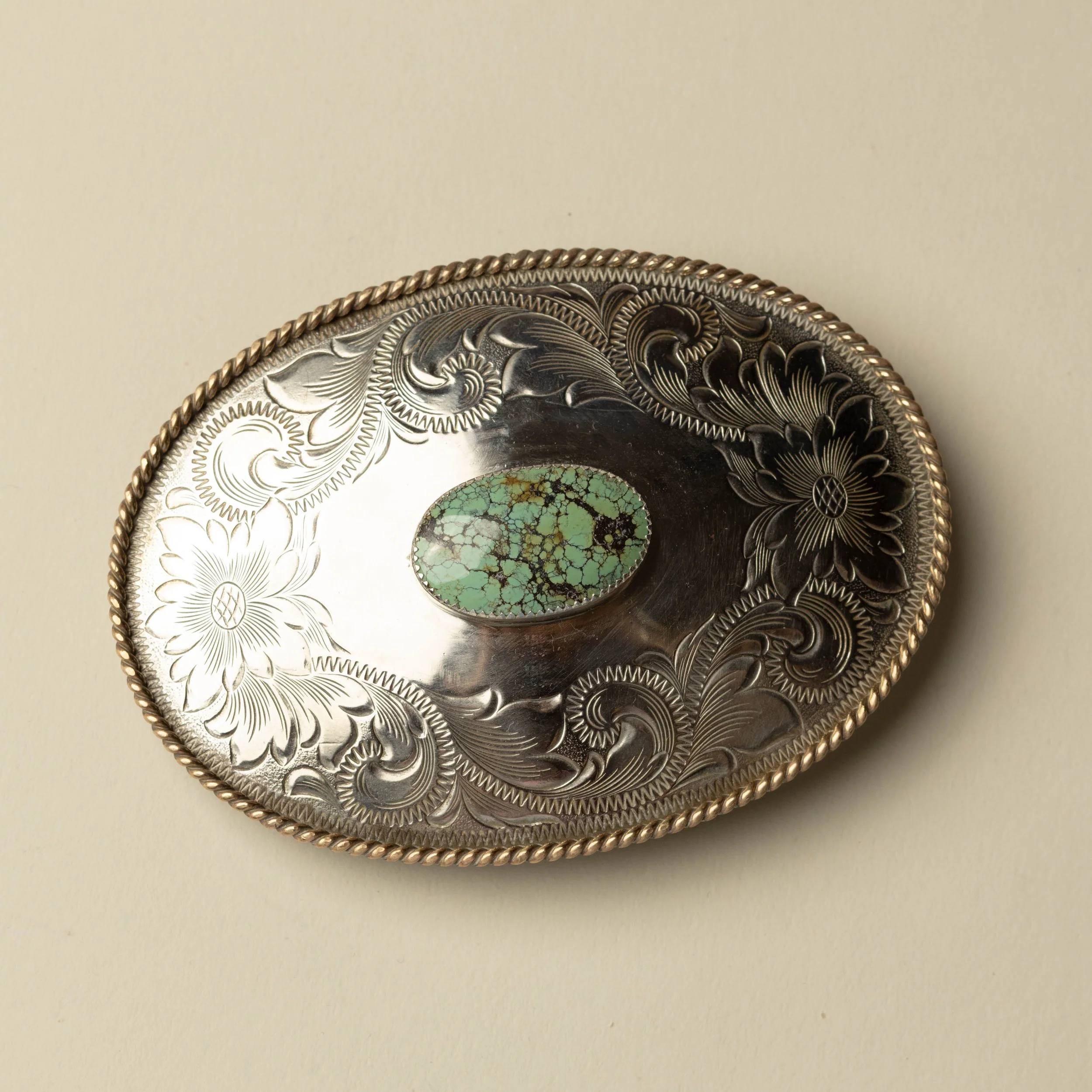 SB_BND_BELTBUCKLE.jpg