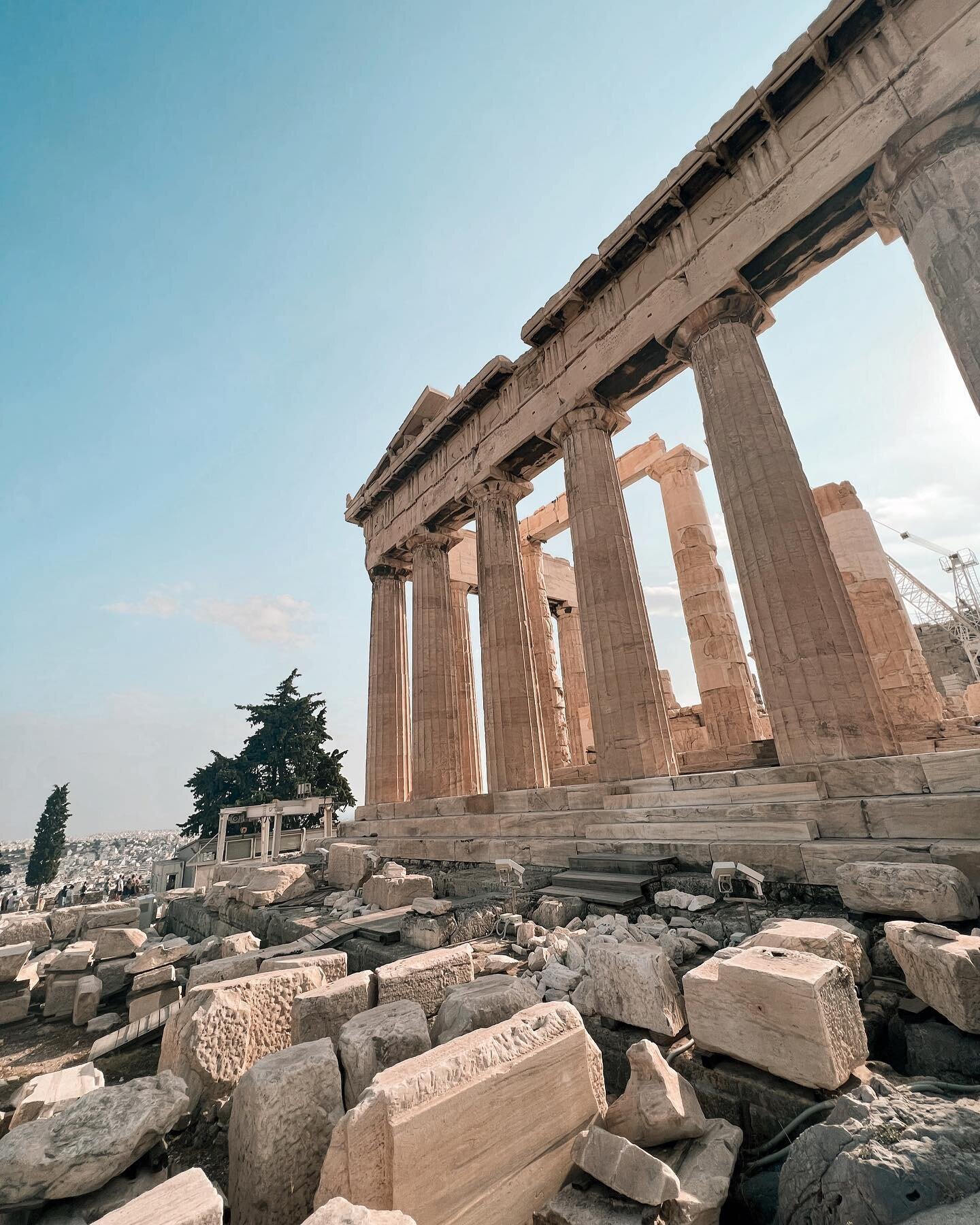 Van break - Athens editions

Old stuff, new treats, and a 😢 goodbye to the best lil travel buds