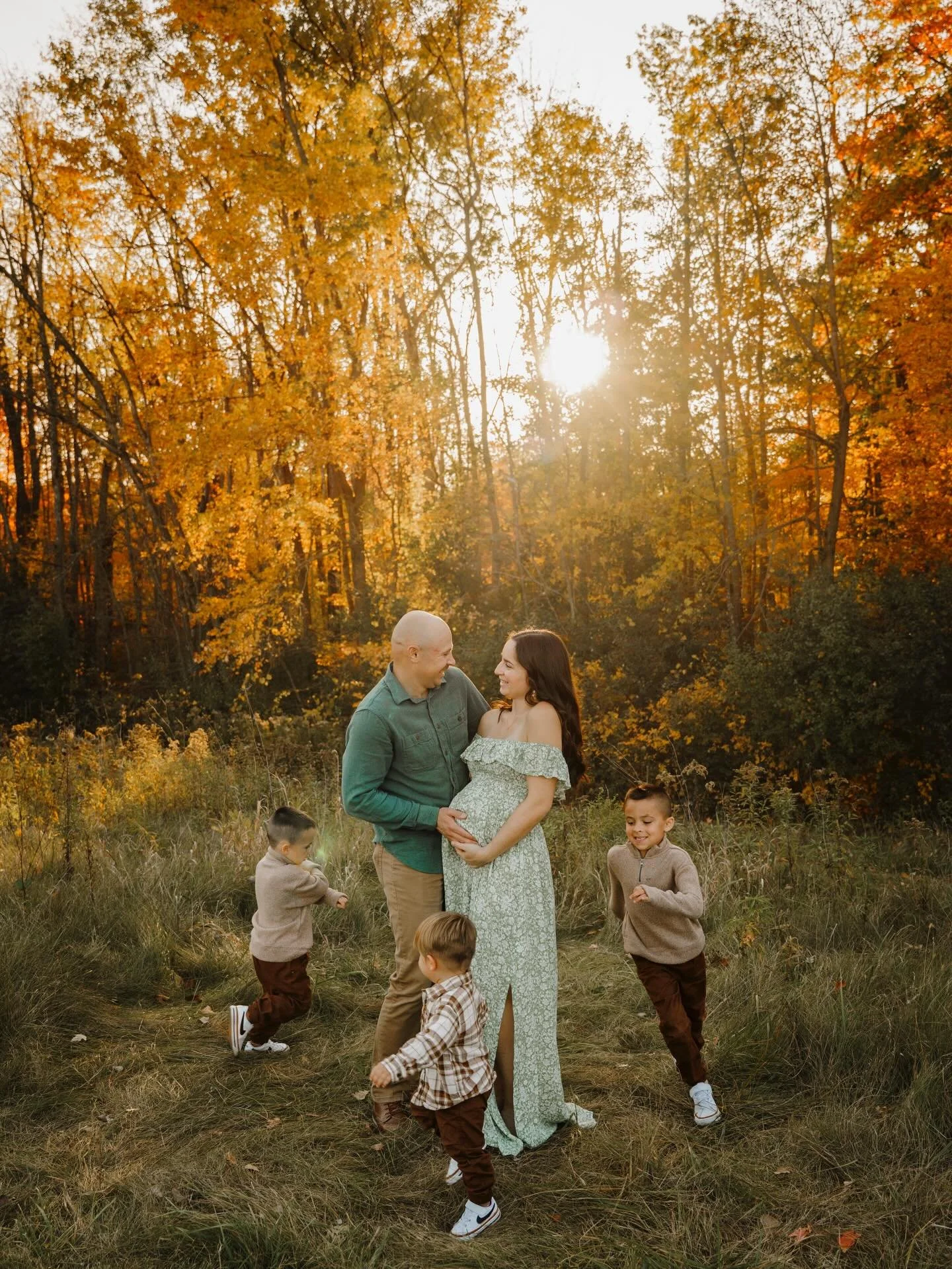 Part 2 of the cutest little family ever! Savanna is rocking life as the ultimate boy mom&hellip; with a fourth little guy on the way!