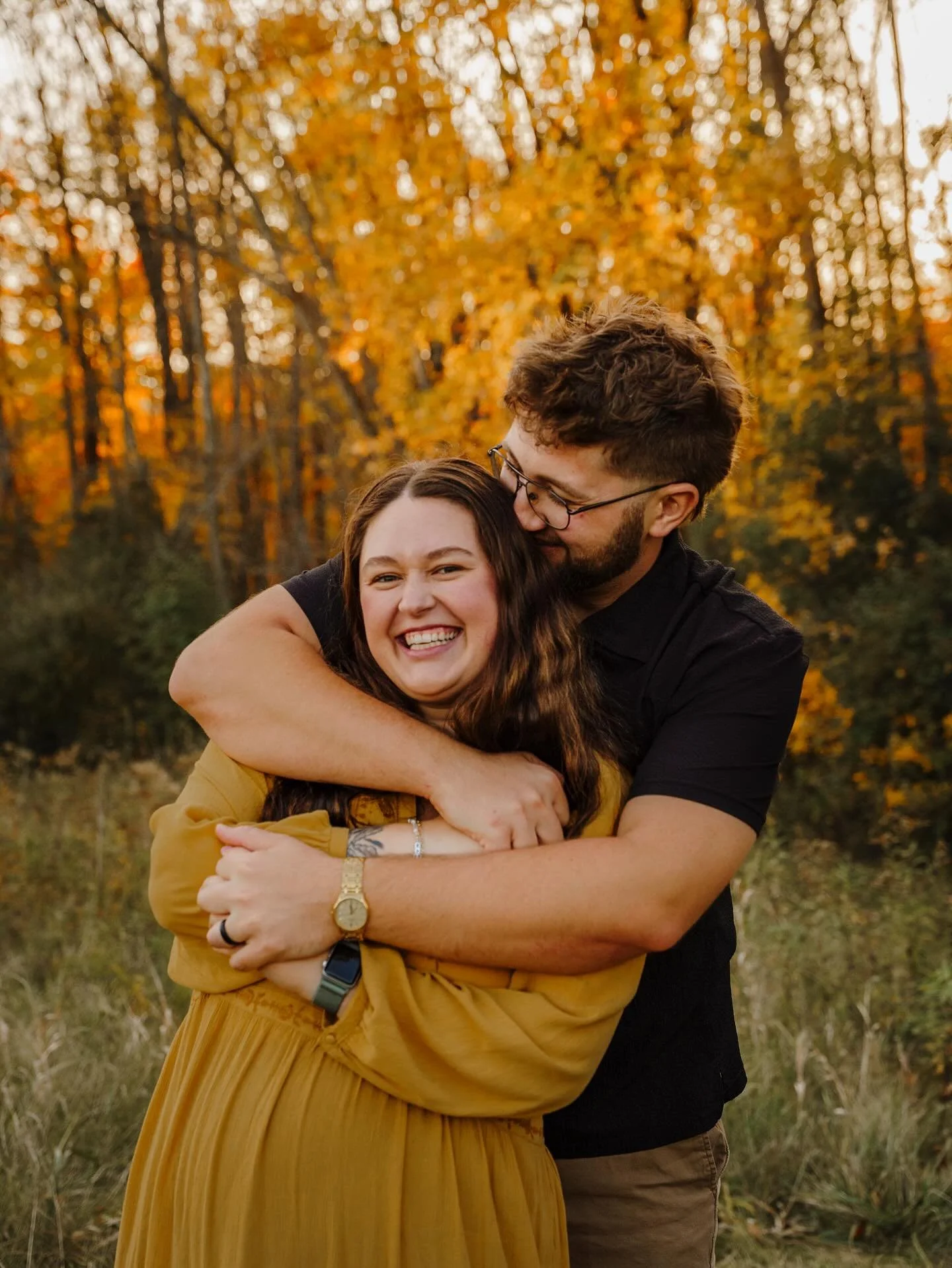 This frigid week we&rsquo;re having feels like a great time to throw it back to my fall minis and the cutest couple ever!!! 💖💖