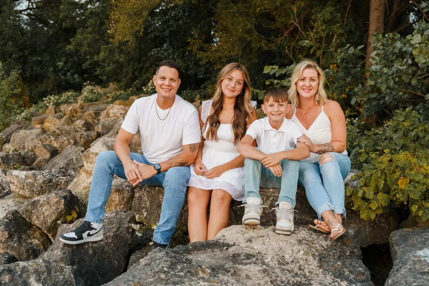 Finally updating my blog! Find The Hoetschl Family at the link in bio!