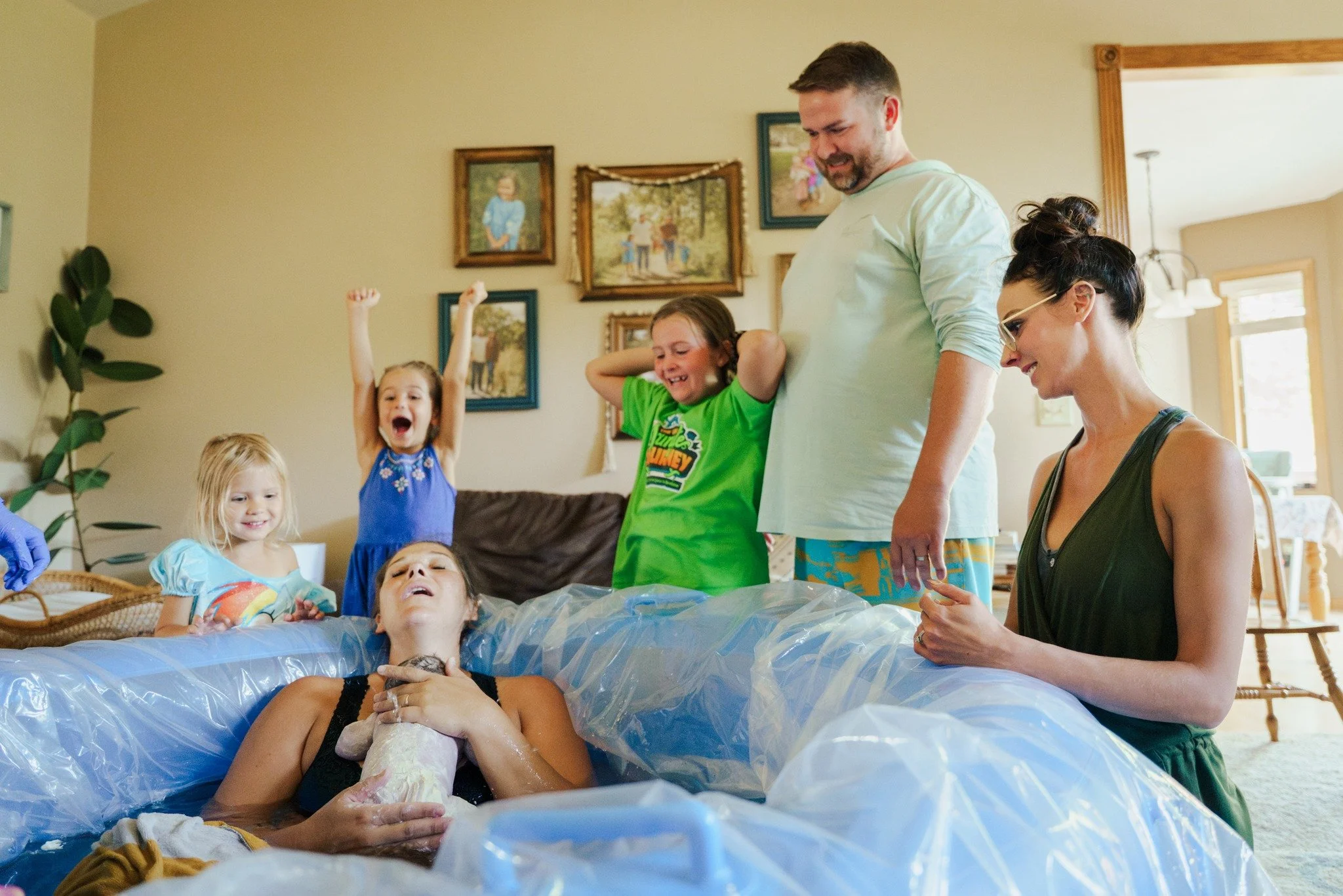 Stacie's Homebirth (Video)