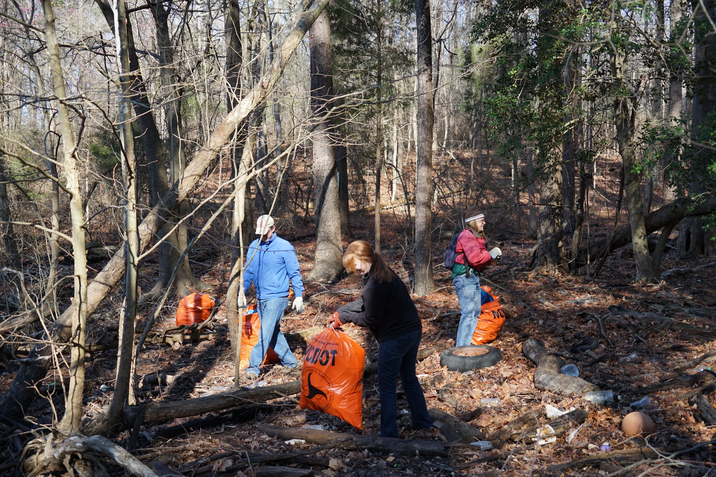 Goal of 10,000th Bag Reached in Annual Spring Trash Cleanup