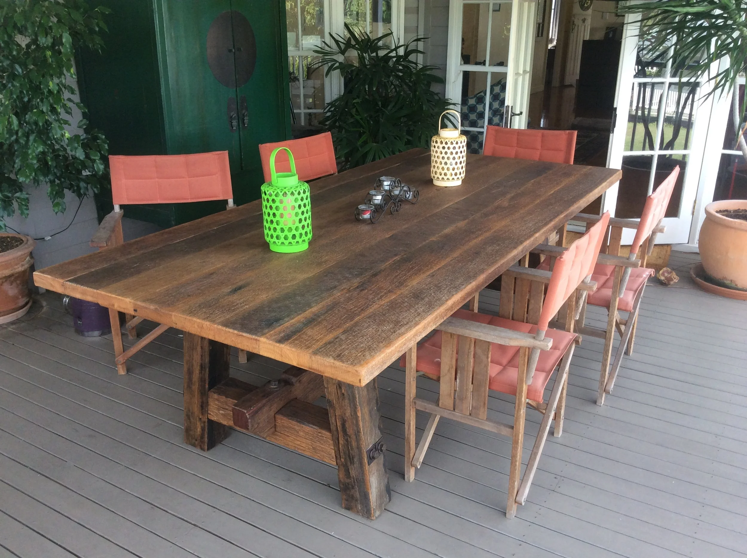 Rustic country table DZ.JPG