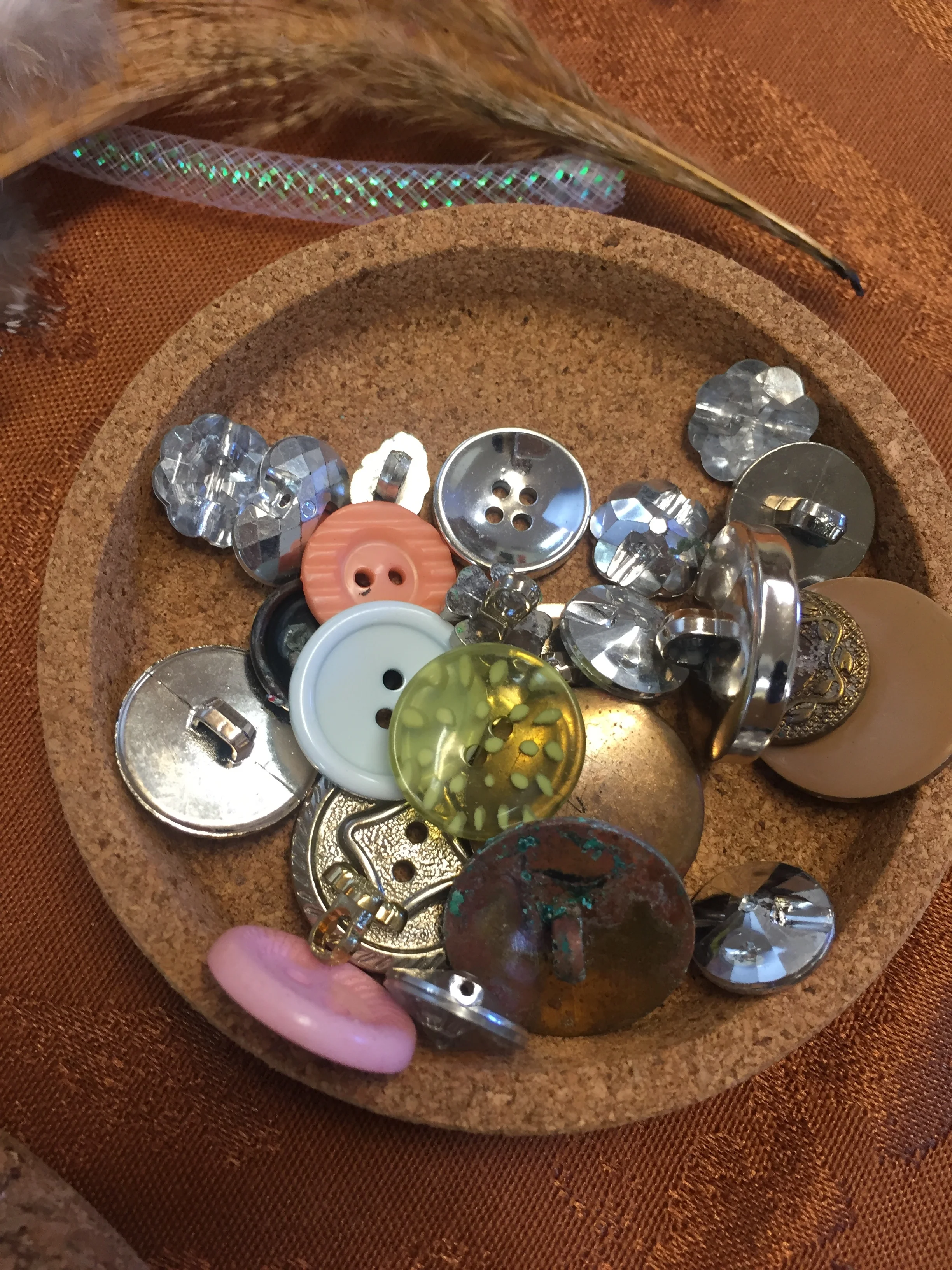Buttons 