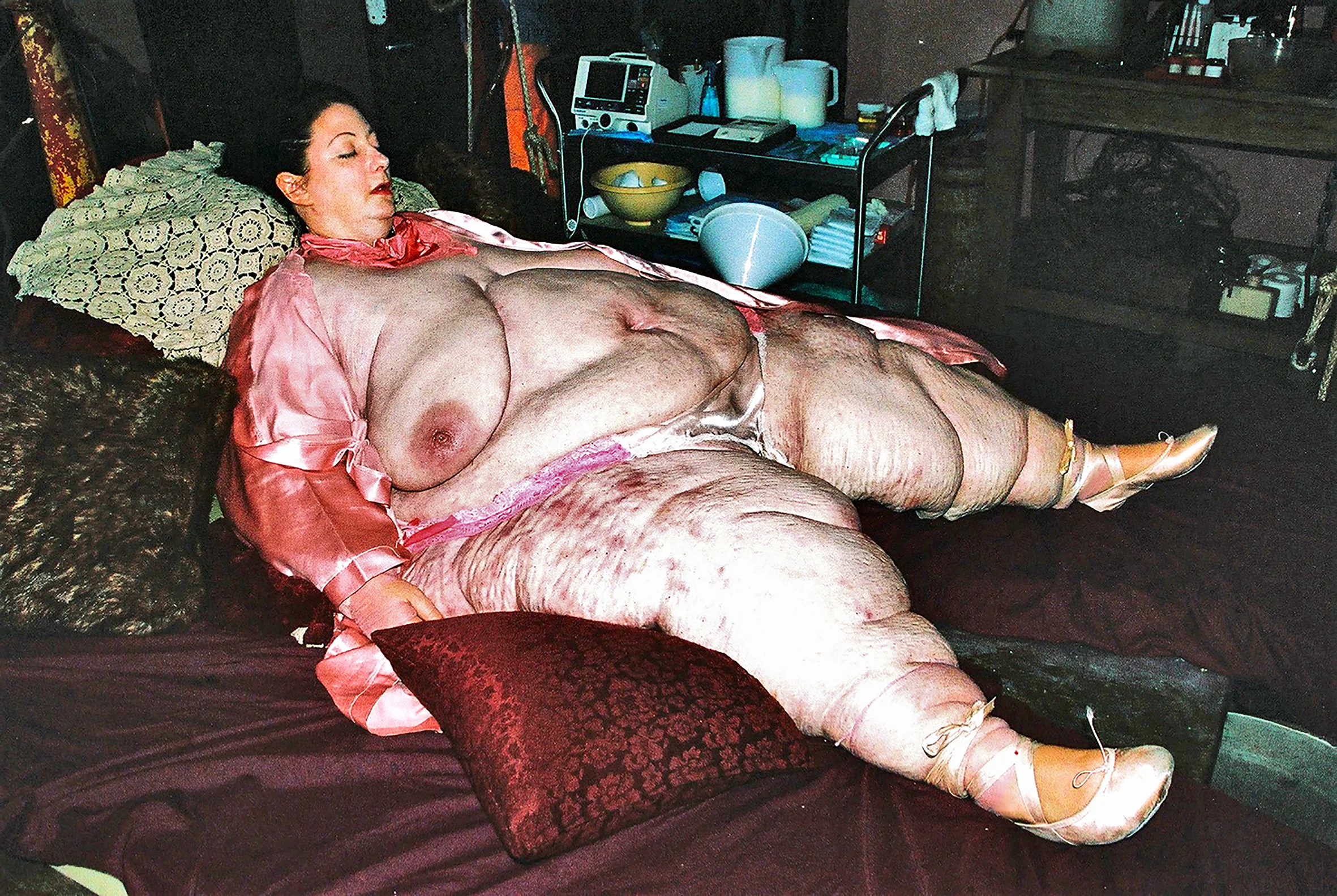 3.FEED+FAT+SUIT.jpg