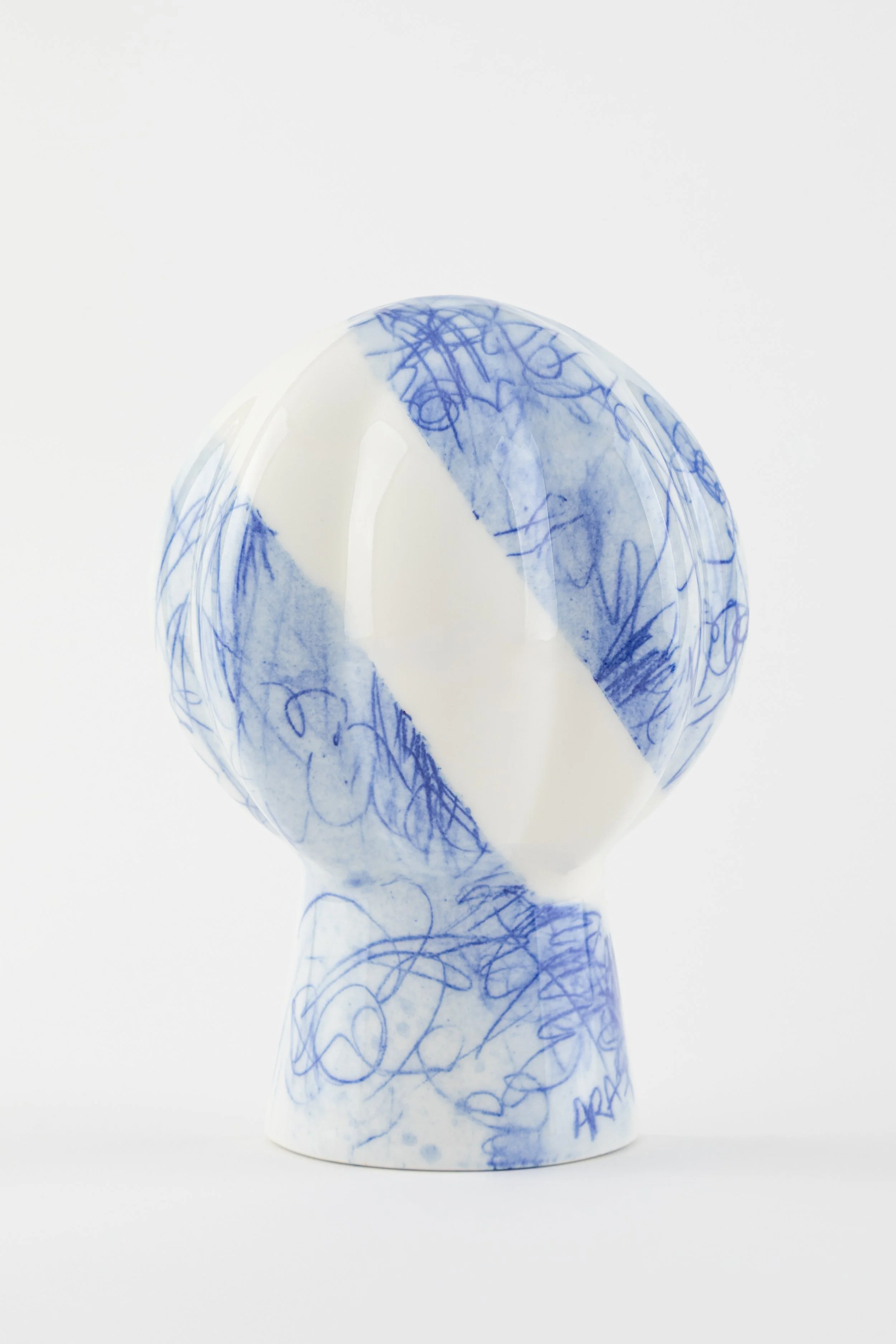  City Oasis-Liberation Break out of self made prison 2022-2023 Ceramic 21.8x15.5x9cm     
