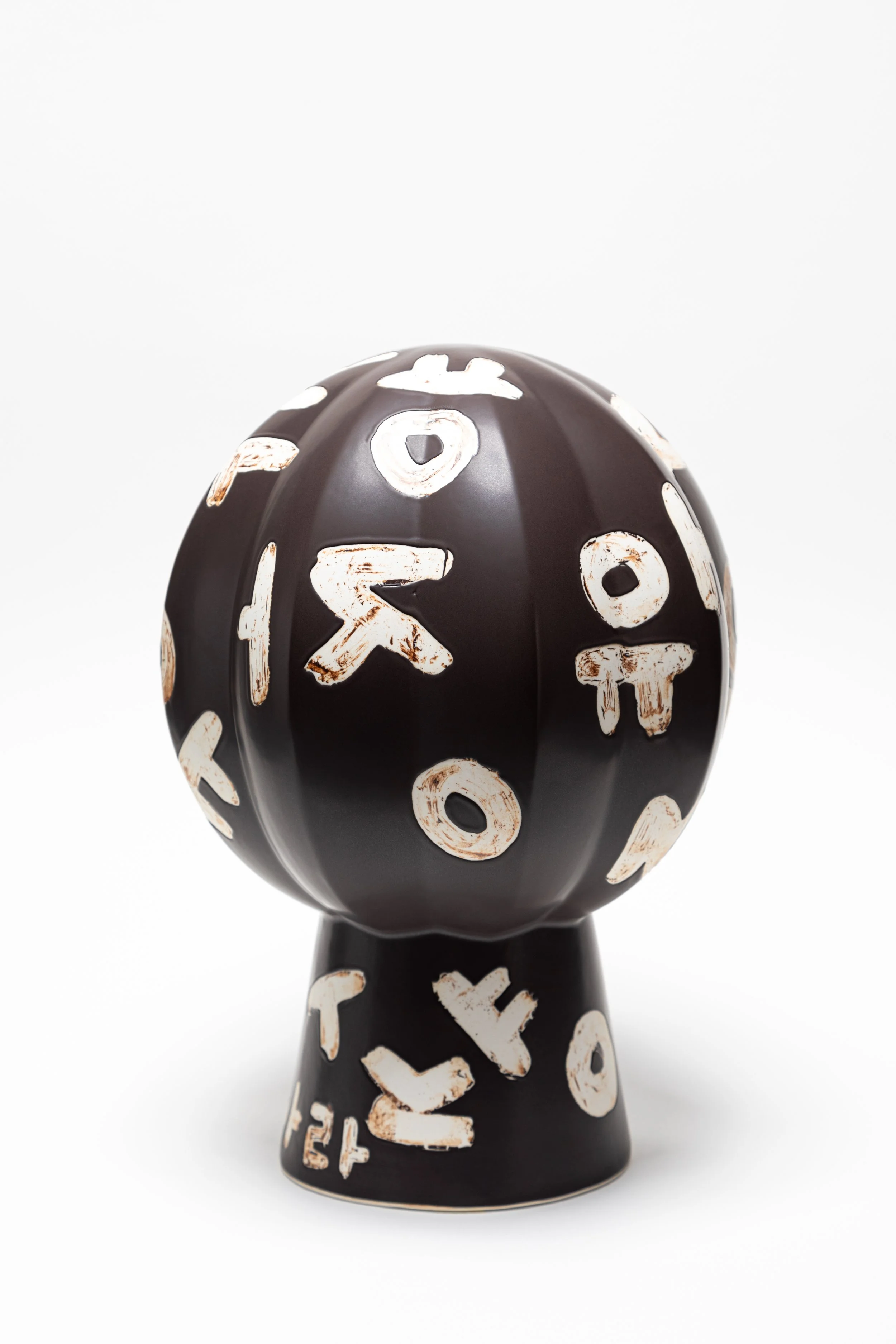  City Oasis-Liberation Break out of self made prison 2022-2023 Ceramic 19x19x30cm     