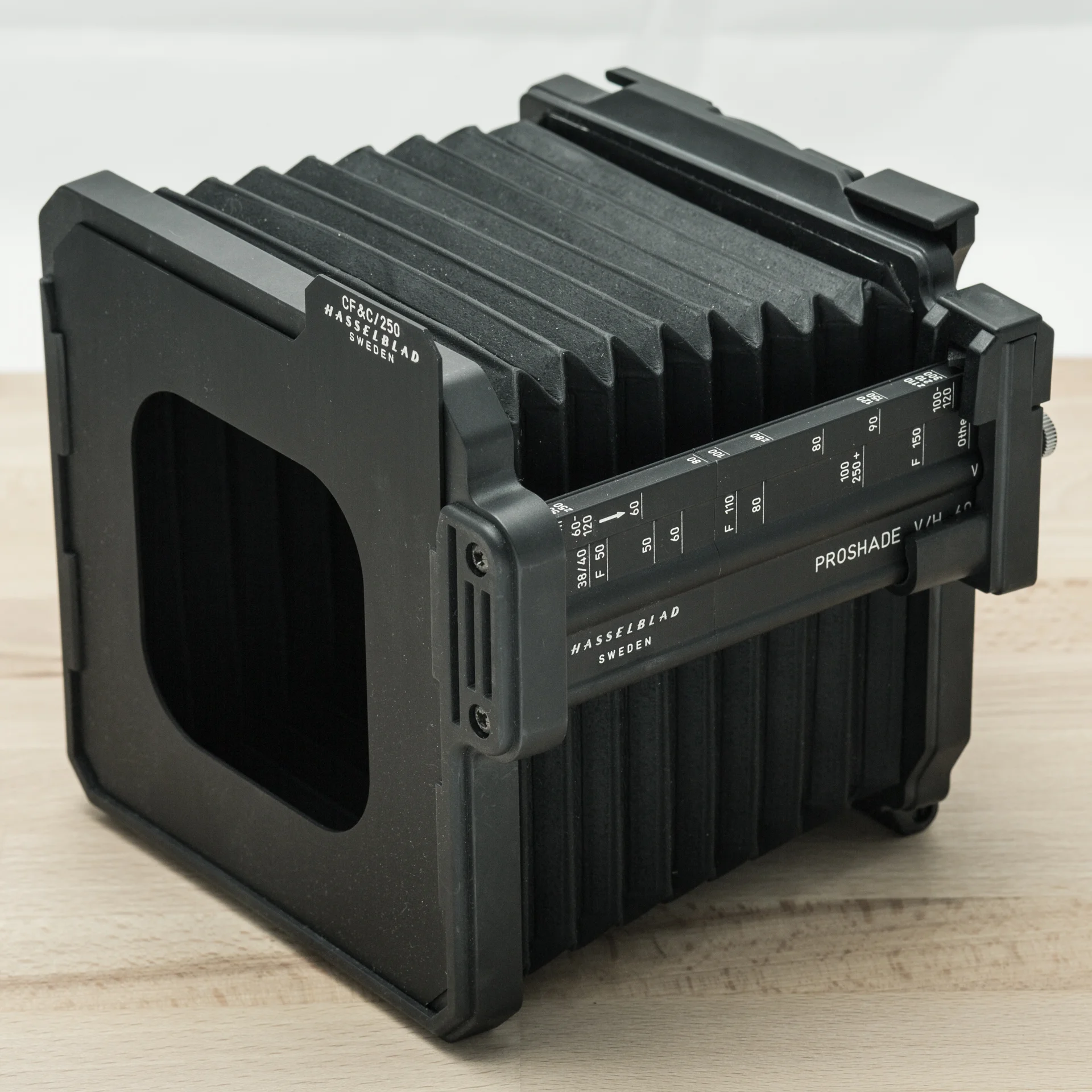 Hasselblad Proshade V/H + Rectangular Mask