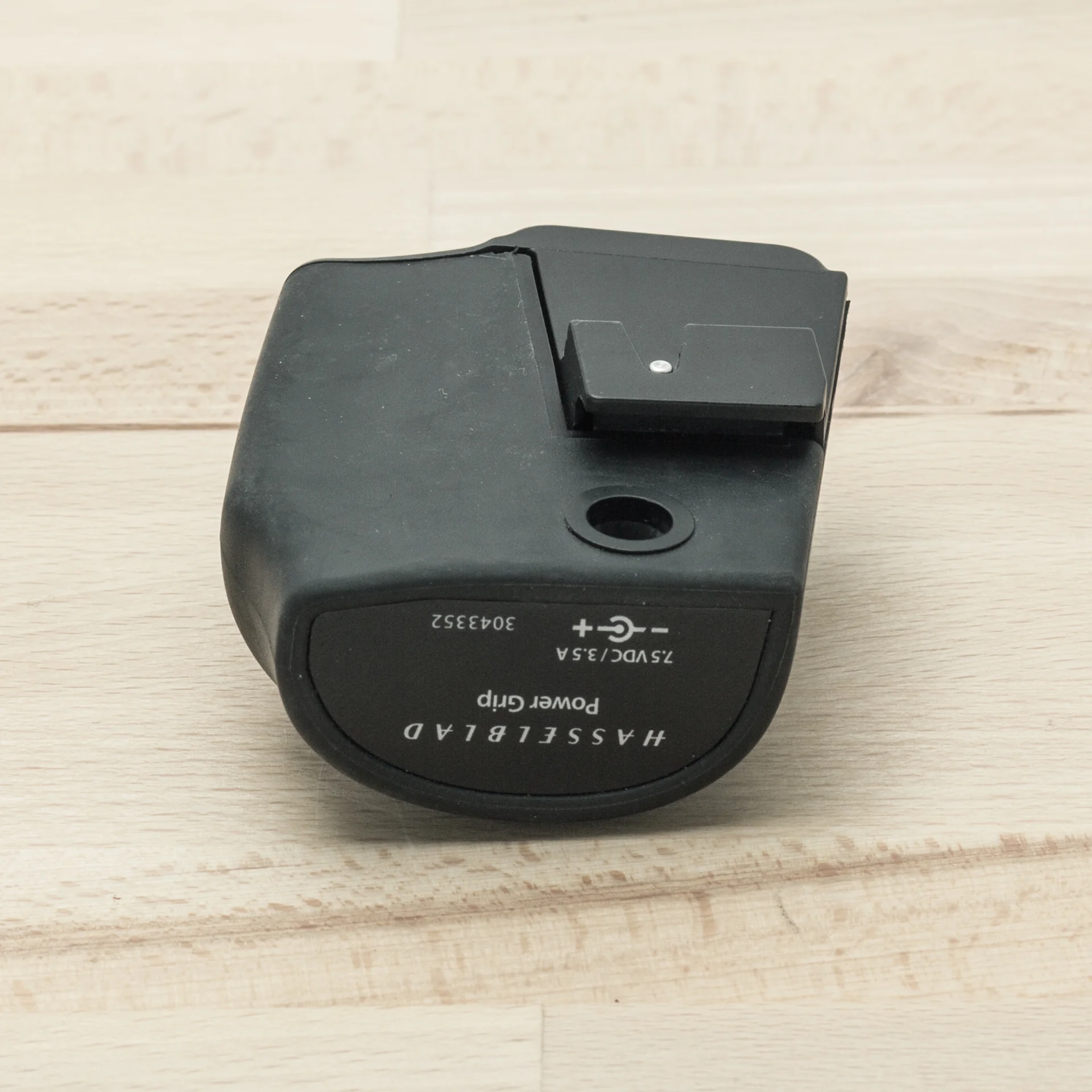 Hasselblad DC Power Grip 220V