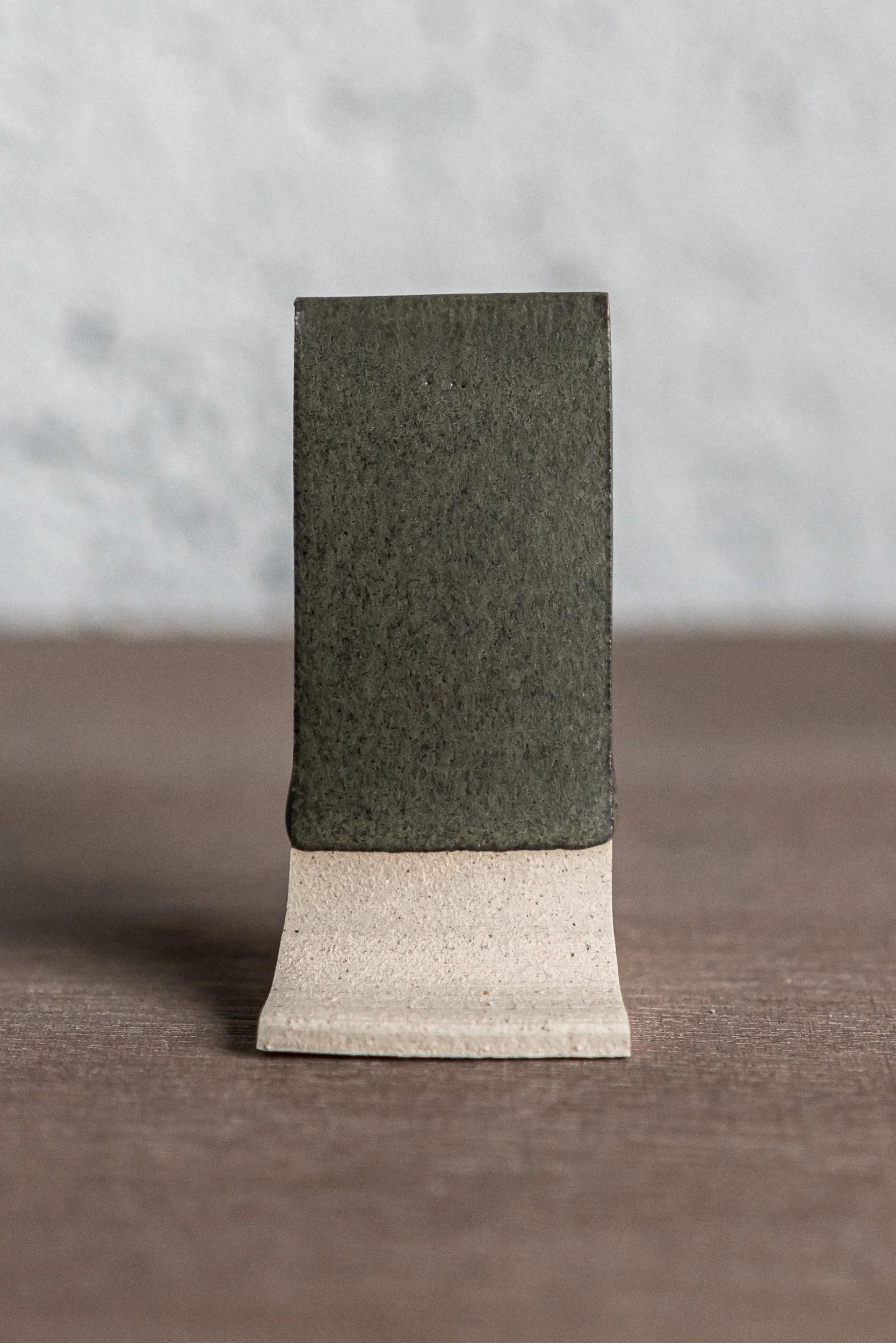 2025-Alexis-Basso-Pottery-Ceramics-Tableware-Handmade-Drumbeg-Assynt-Highlands-Scotland-1001-2.jpg