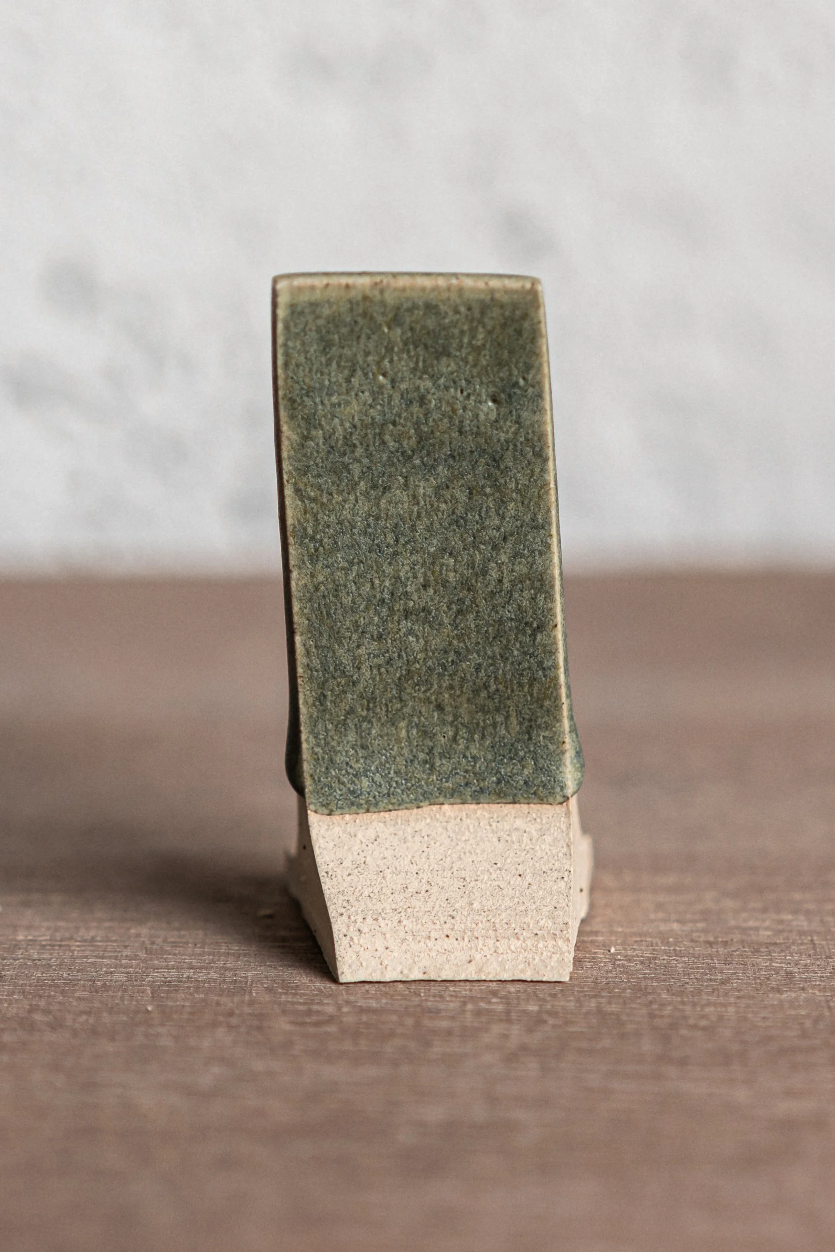 2025-Alexis-Basso-Pottery-Ceramics-Tableware-Handmade-Drumbeg-Assynt-Highlands-Scotland-928.jpg